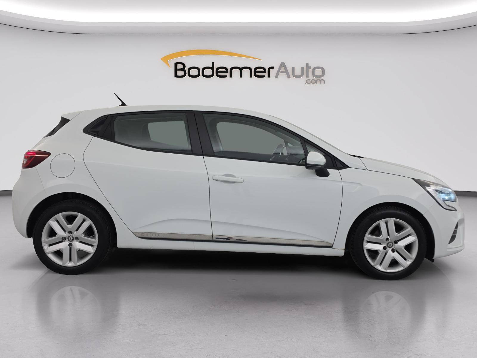 Vente en ligne Renault Clio 5 Clio TCe 90 X-Tronic - 21N au prix de 14 490 €