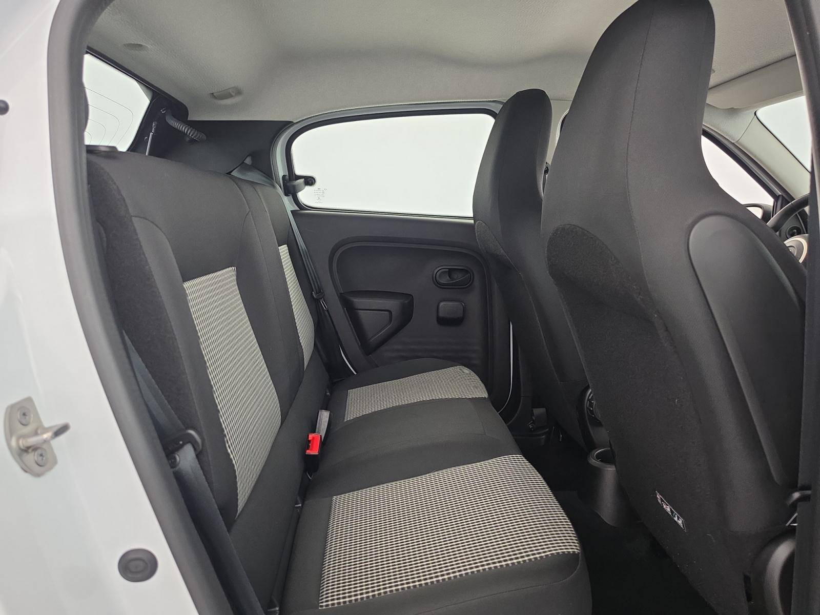 Vente en ligne Renault Twingo Electrique Twingo III E-Tech au prix de 11 490 €