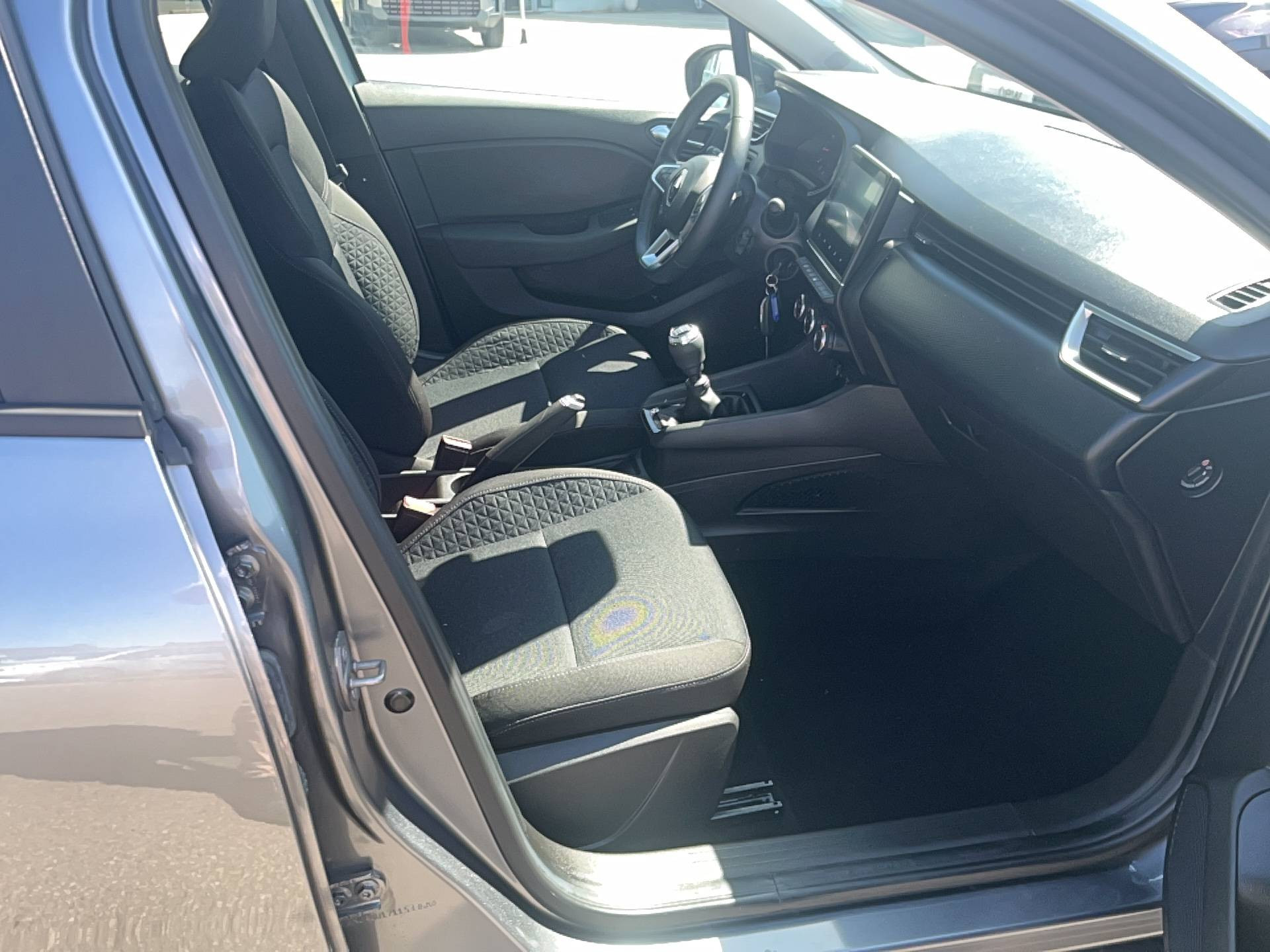 Vente en ligne Renault Clio 5 Clio TCe 90 au prix de 13 990 €