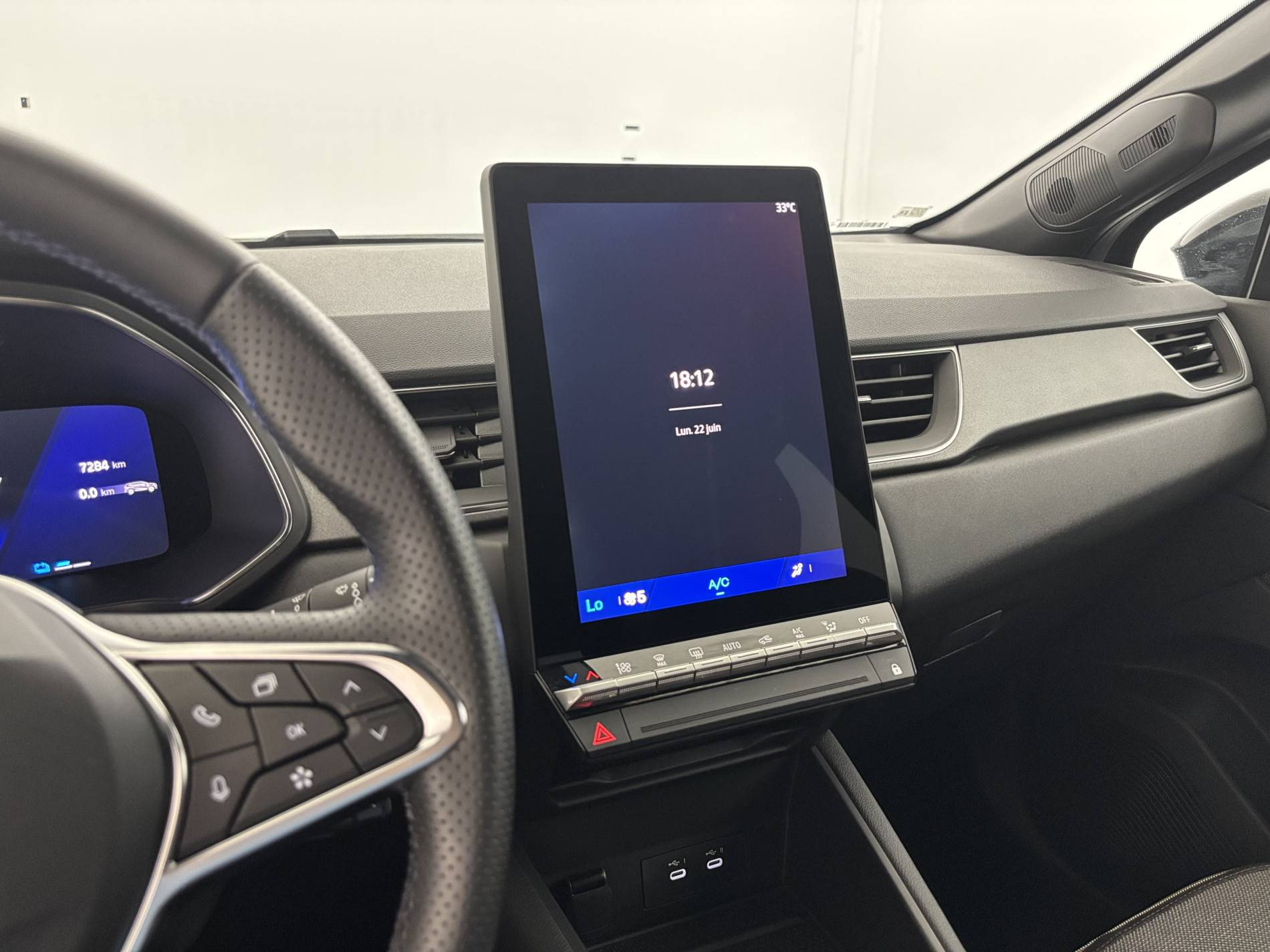 Vente en ligne Renault Symbioz  E-Tech full hybrid 145 au prix de 26 991 €