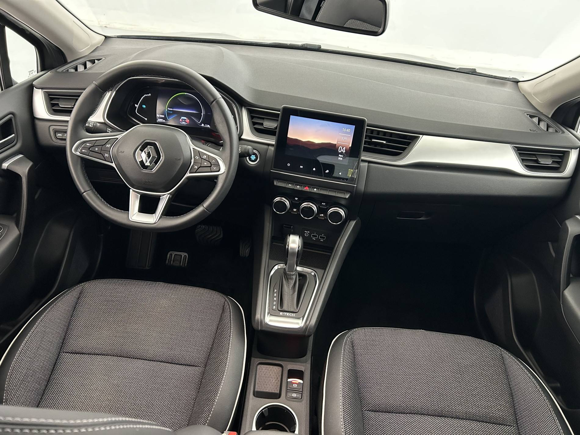 Vente en ligne Renault Captur  E-Tech 145 - 21 au prix de 19 990 €