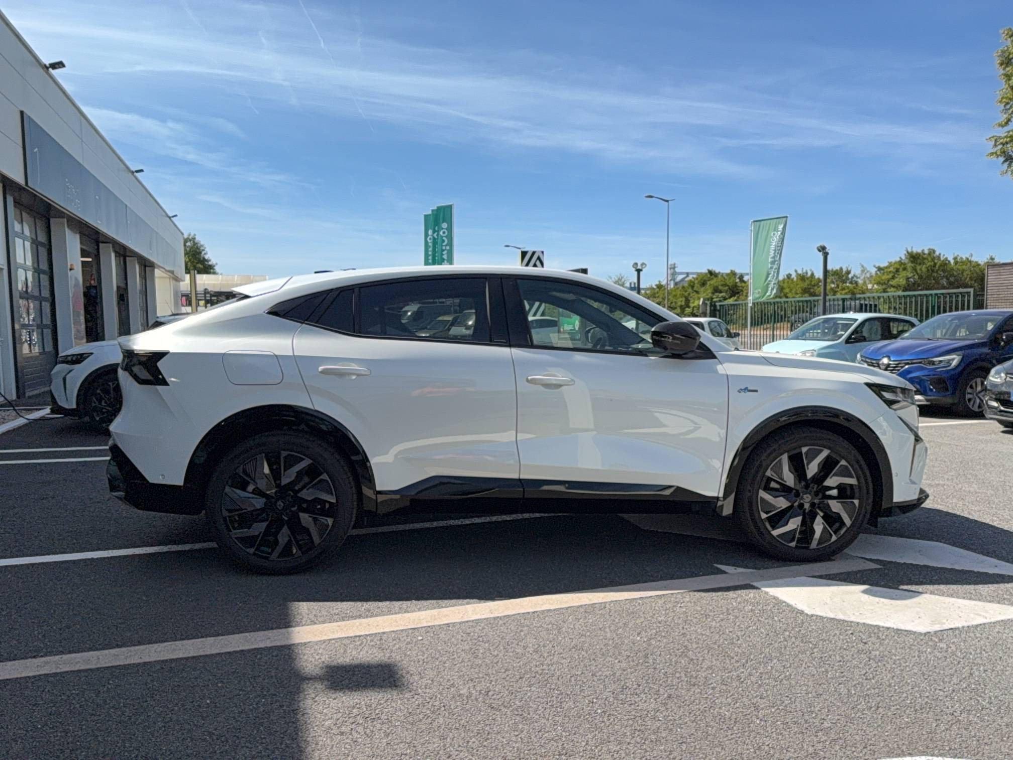 Vente en ligne Renault Rafale  E-Tech full hybrid 200 ch au prix de 46 990 €