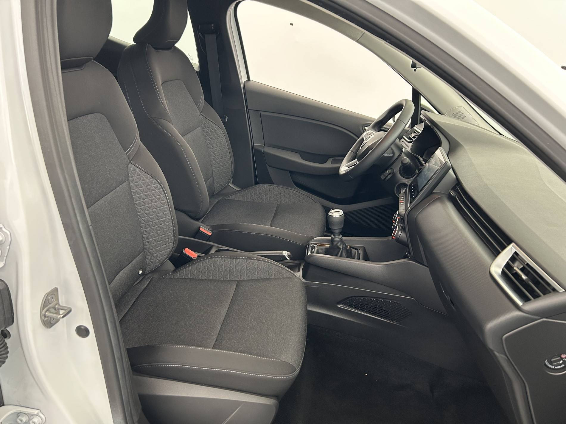 Vente en ligne Renault Clio 5 Clio TCe 90 au prix de 14 690 €