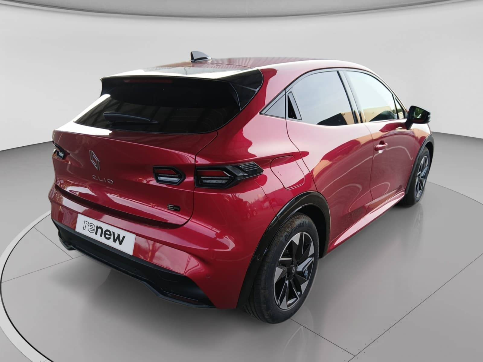 Vente en ligne Renault Clio 6 Clio E-Tech full hybrid 160 ch au prix de 26 490 €