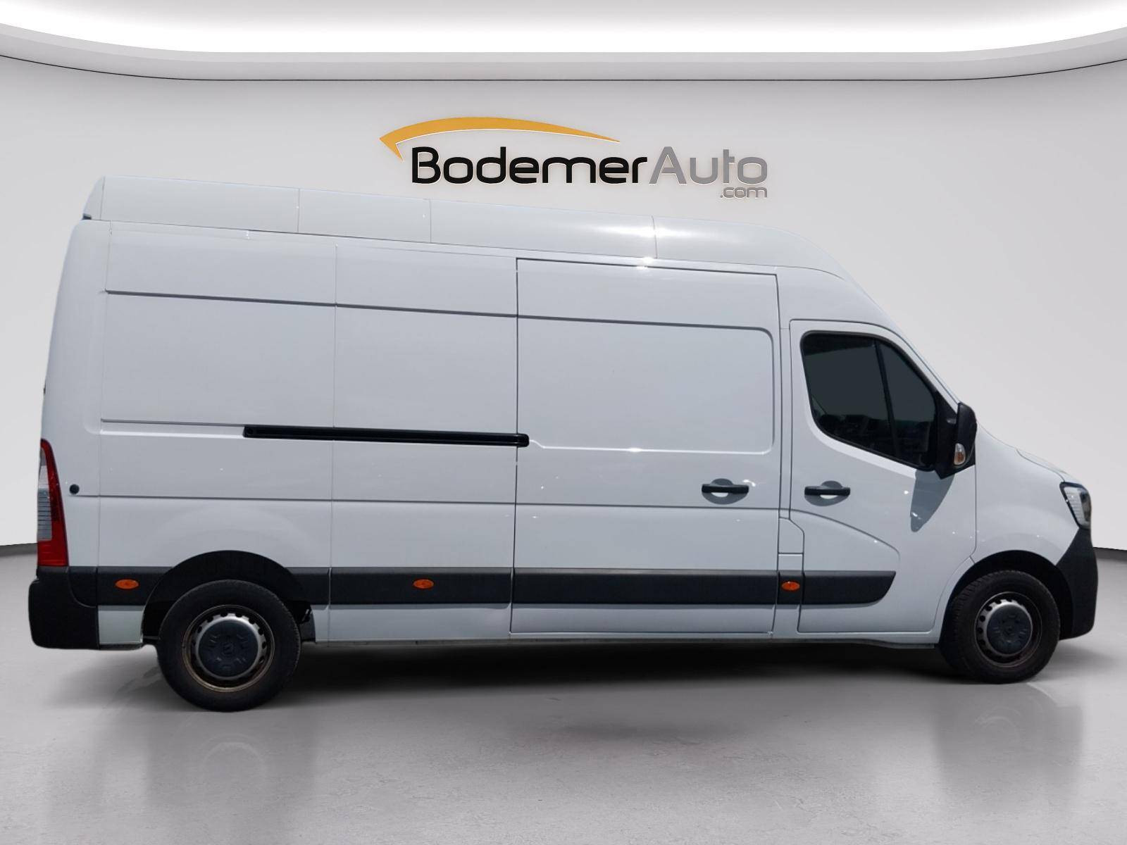 Vente en ligne Renault Master Fourgon MASTER FGN TRAC F3500 L3H3 BLUE DCI 135 au prix de 26 890 €