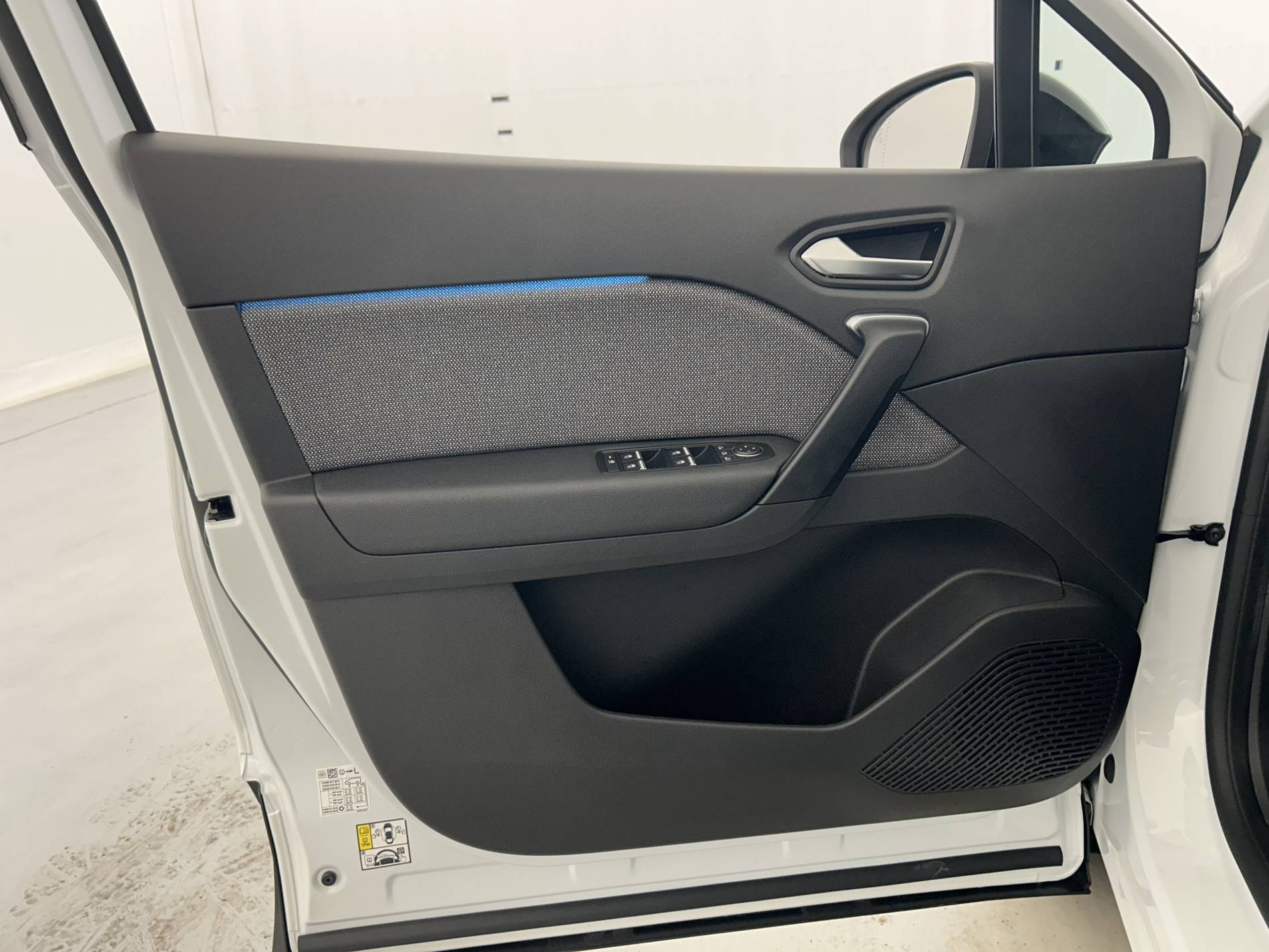 Vente en ligne Renault Symbioz  E-Tech full hybrid 145 au prix de 26 890 €