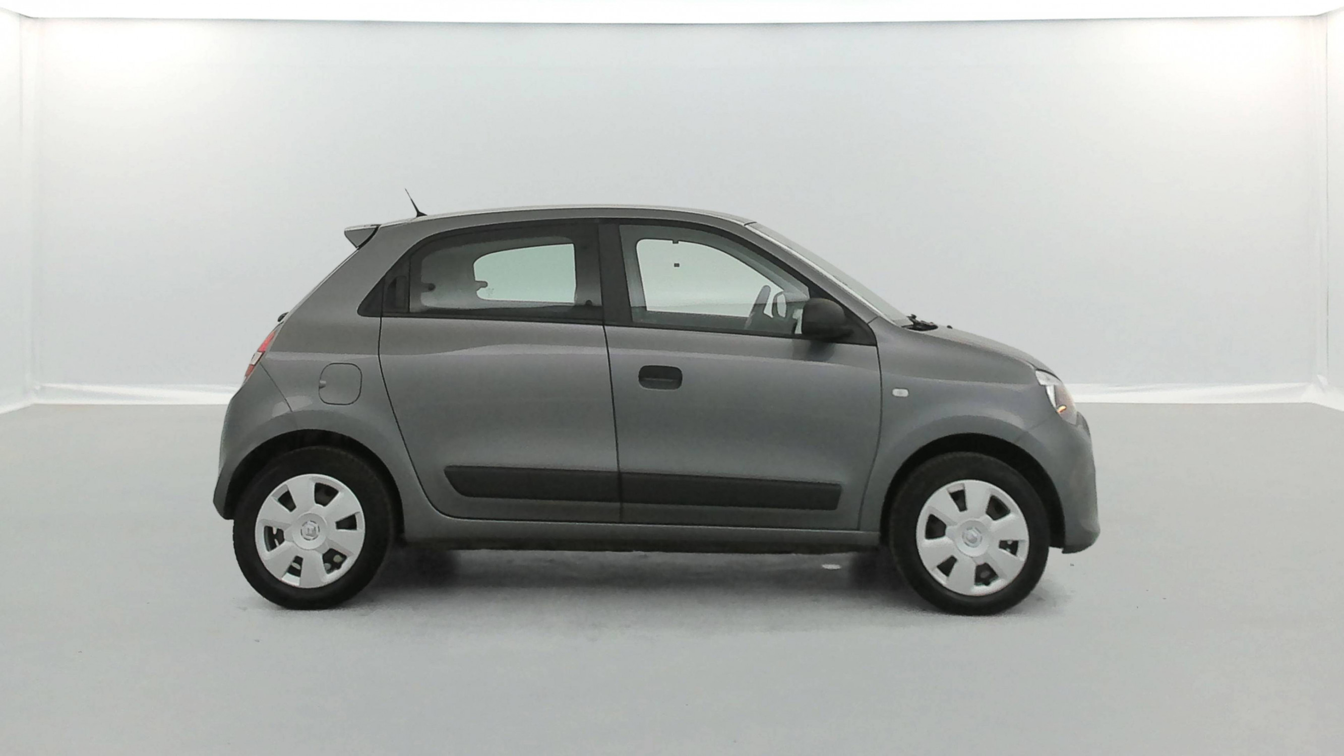 Vente en ligne Renault Twingo 3  1.0 SCe 70 E6 au prix de 8 990 €