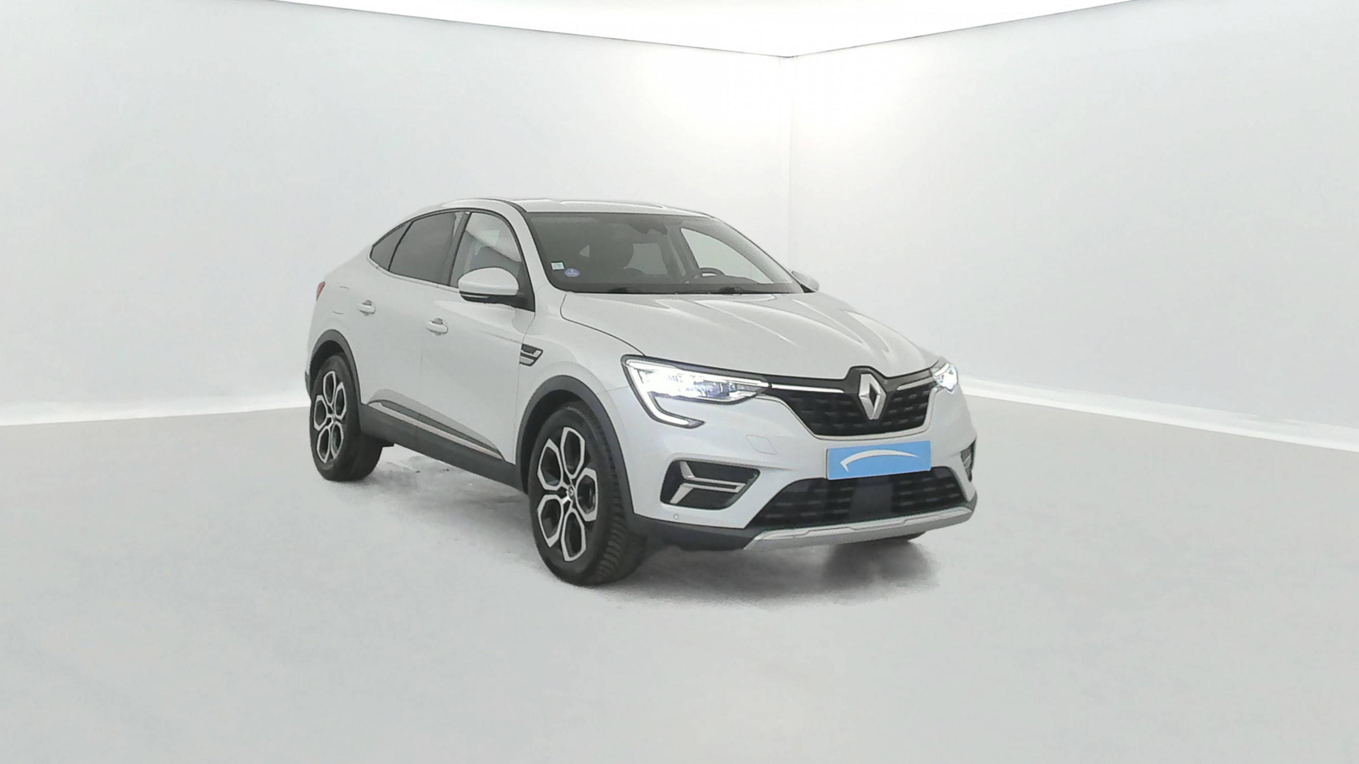 Vente en ligne Renault Arkana  E-Tech 145 - 21B au prix de 17 990 €