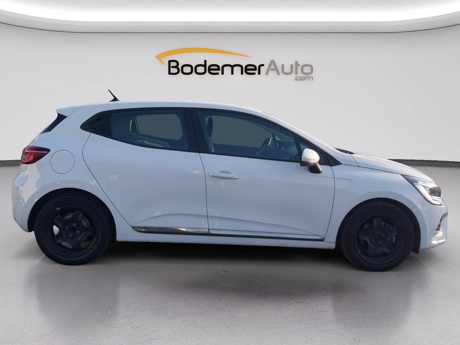 Vente en ligne Renault Clio 5 CLIO SOCIETE E-TECH 140 - 21N au prix de 13 290 €