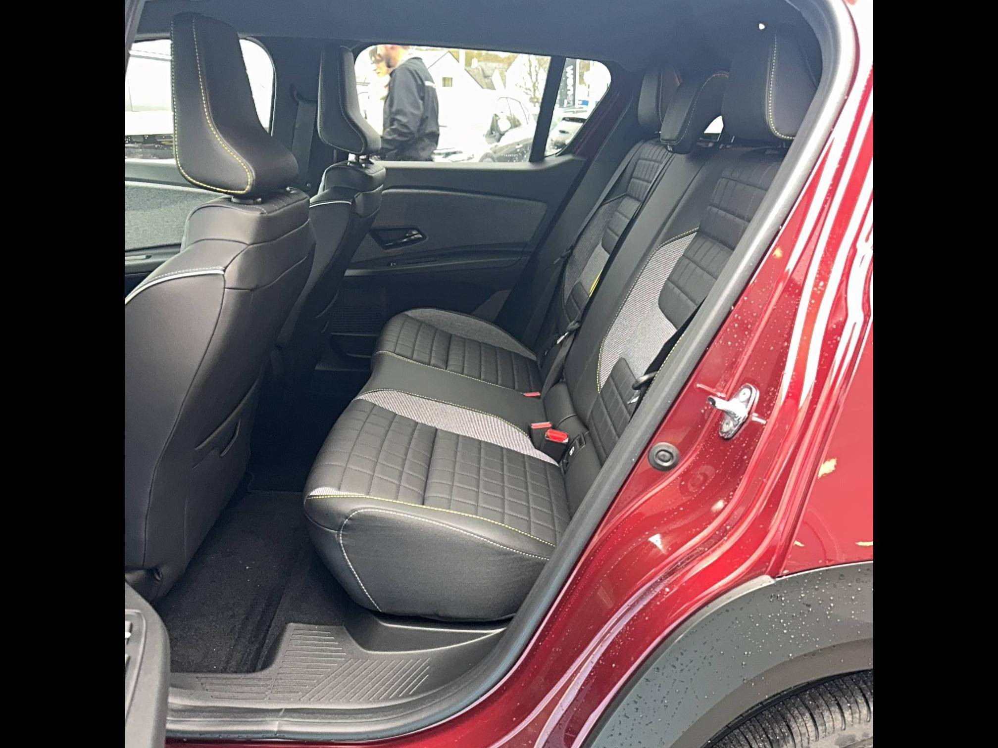 Vente en ligne Renault R4 E-Tech  150 ch autonomie confort au prix de 36 300 €
