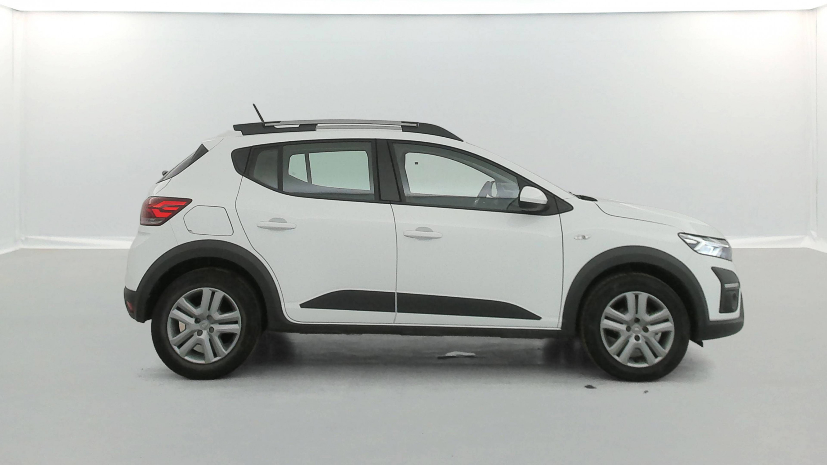 Vente en ligne Dacia Sandero  ECO-G 100 - 22 au prix de 13 890 €