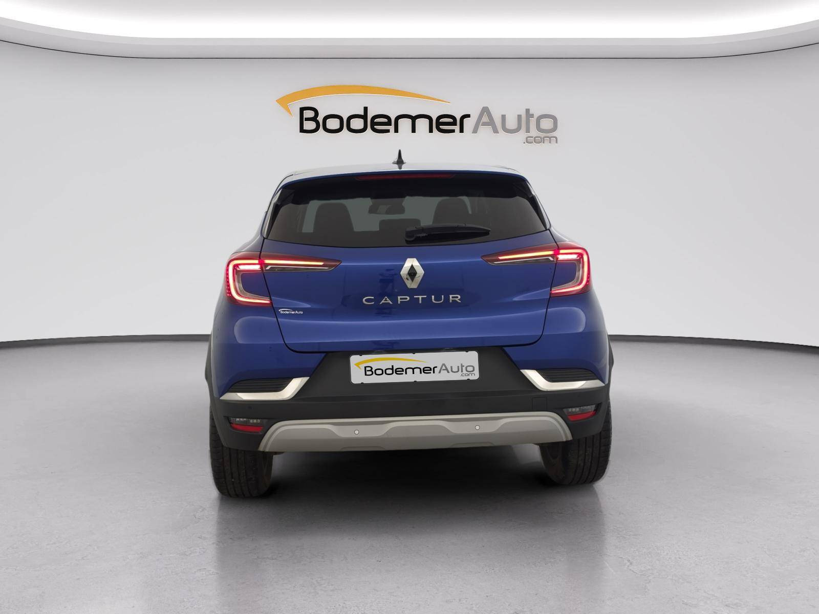 Vente en ligne Renault Captur  mild hybrid 160 EDC au prix de 19 490 €