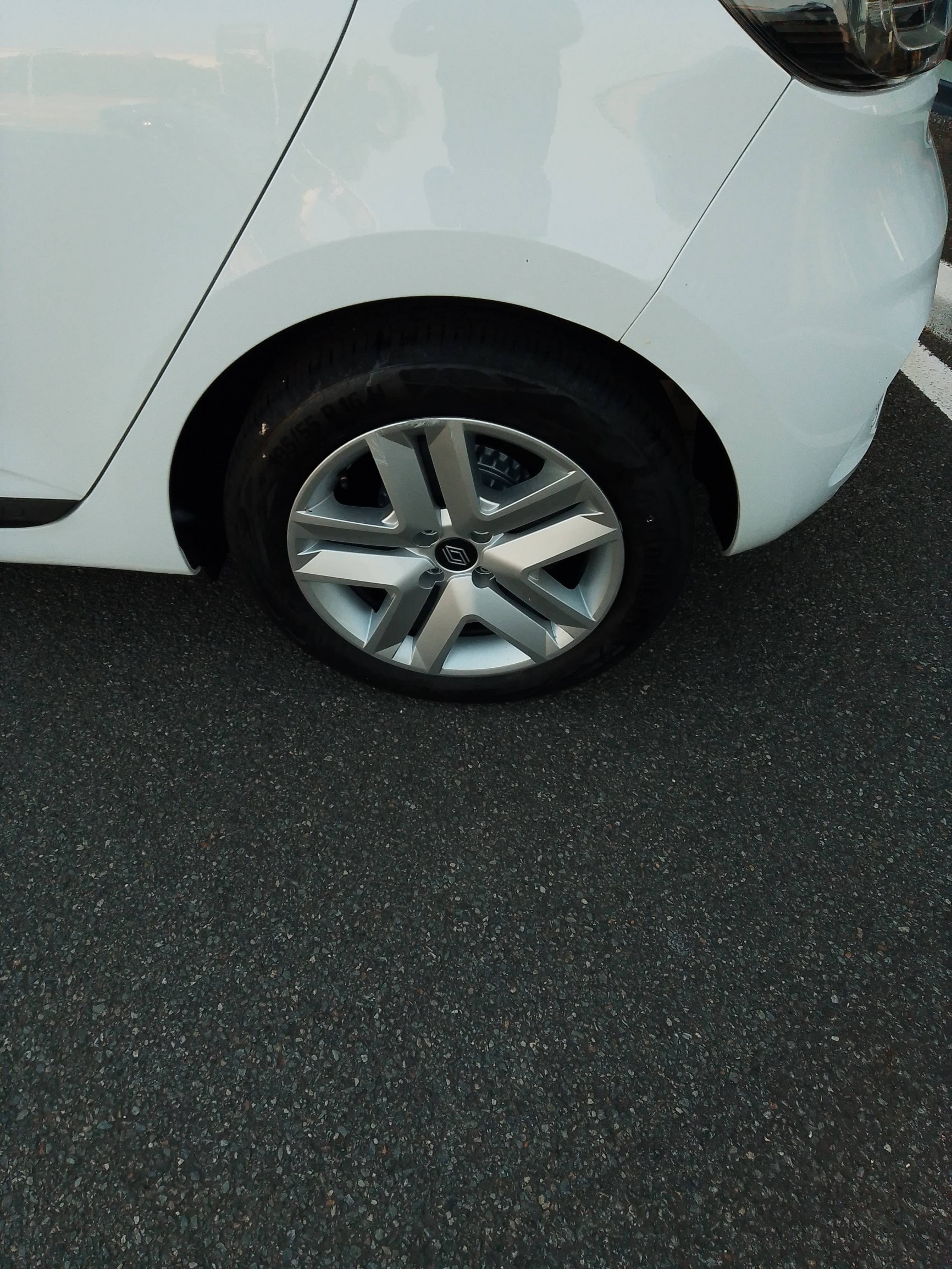 Vente en ligne Renault Clio 5 Clio TCe 90 ch GSR2 au prix de 15 990 €