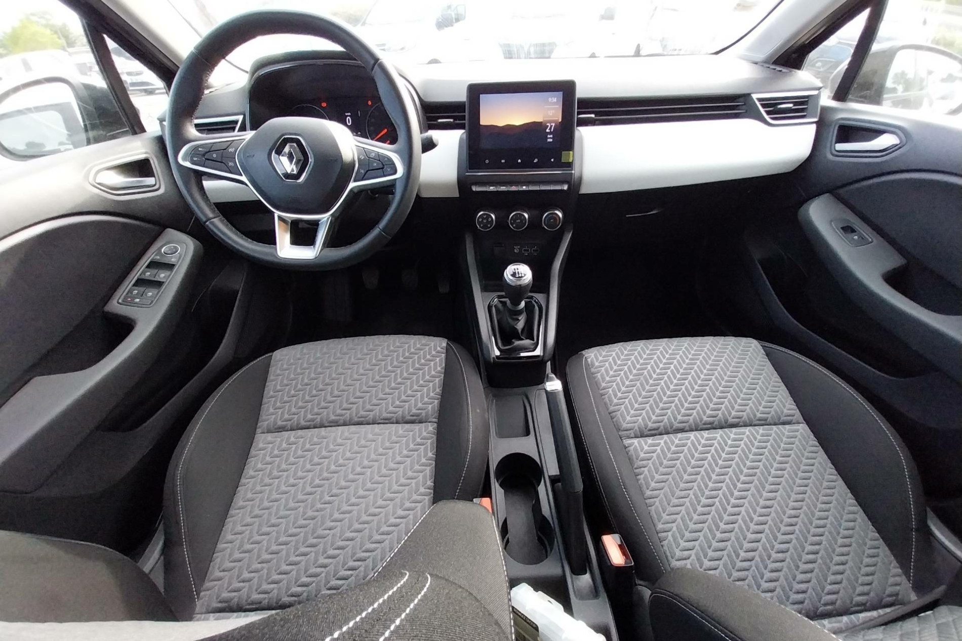Vente en ligne Renault Clio 5 Clio TCe 90 au prix de 14 490 €