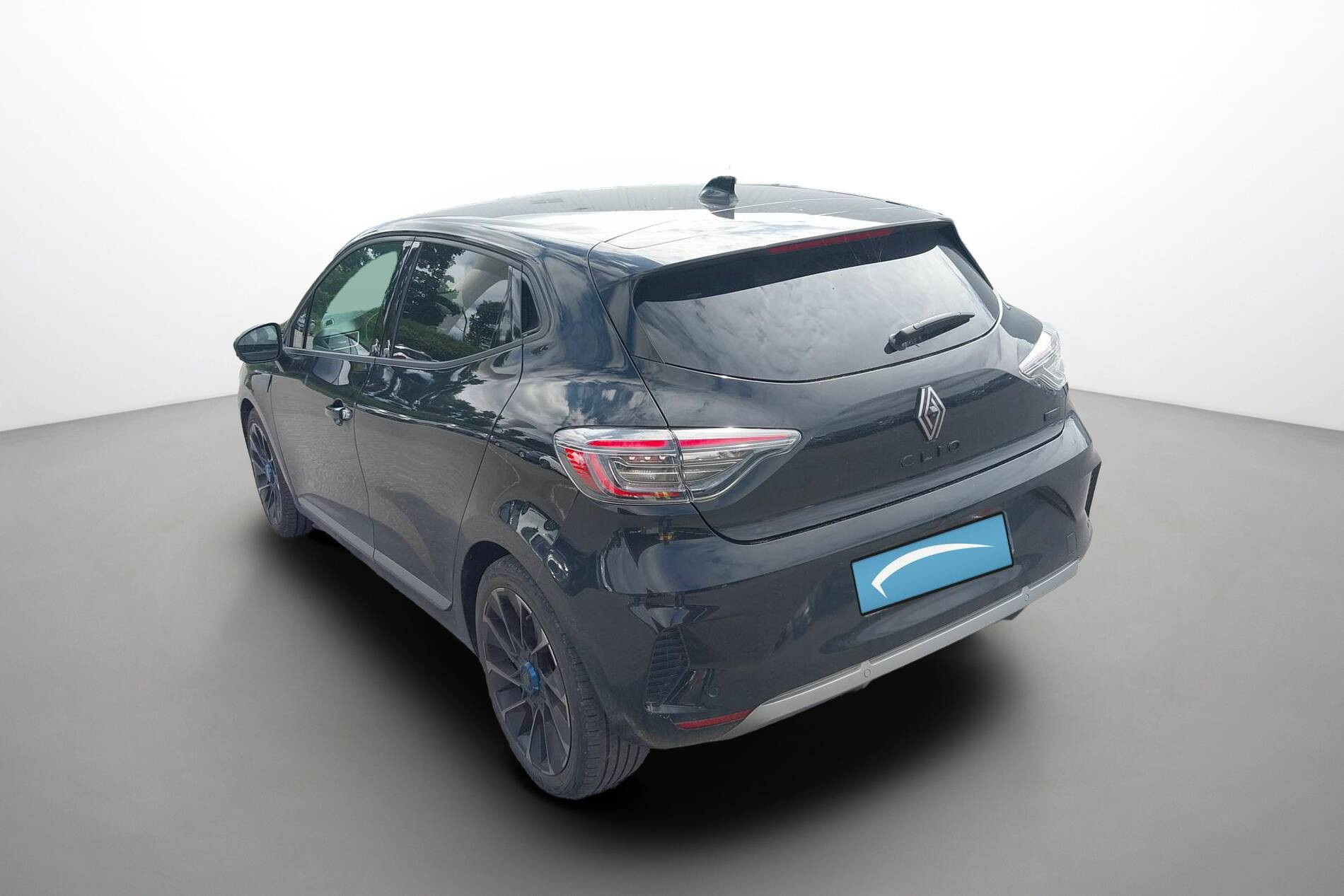 Vente en ligne Renault Clio 5 Clio E-Tech full hybrid 145 au prix de 20 990 €
