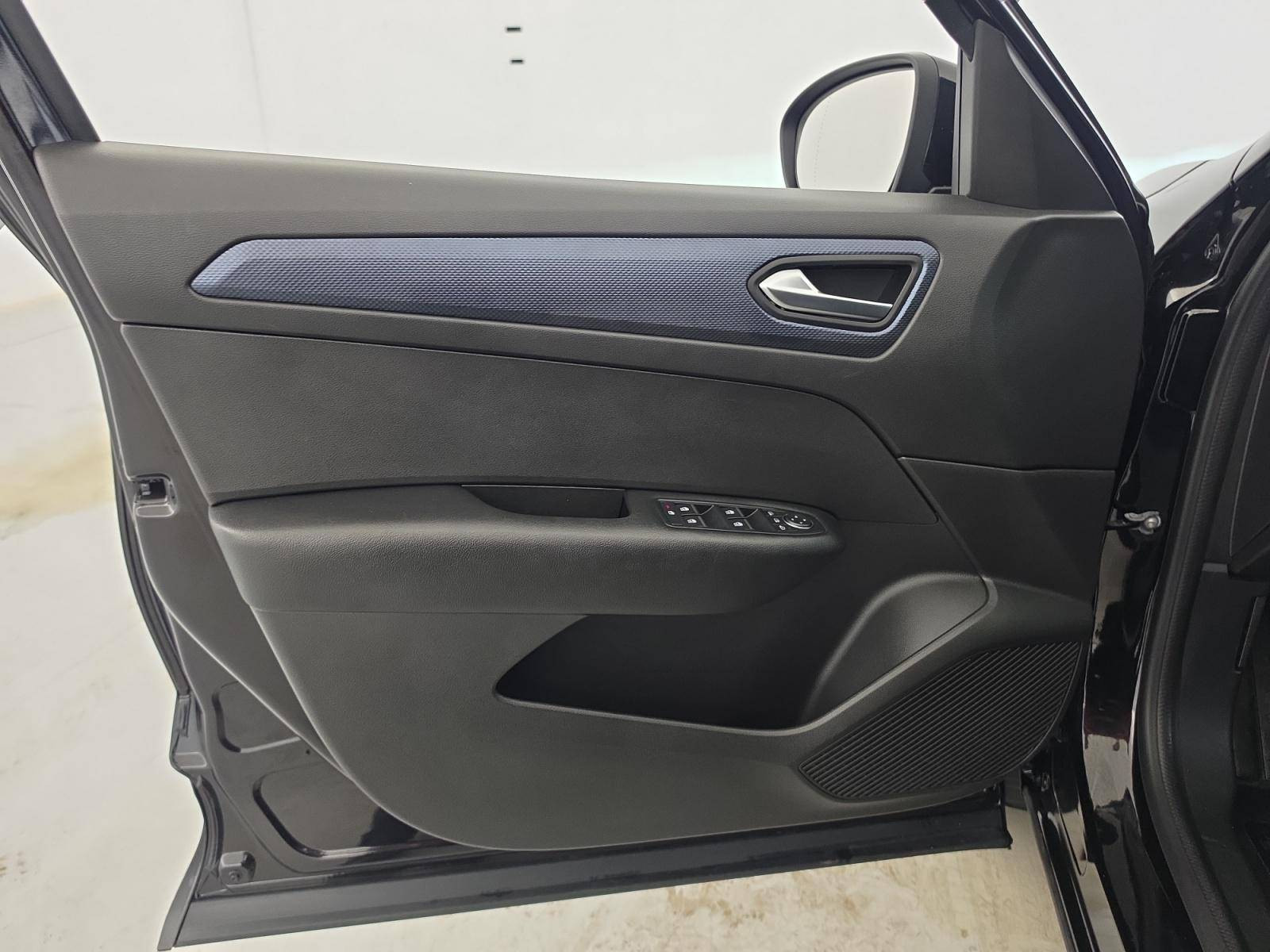 Vente en ligne Renault Arkana  E-Tech hybride 145 - 22 au prix de 19 490 €