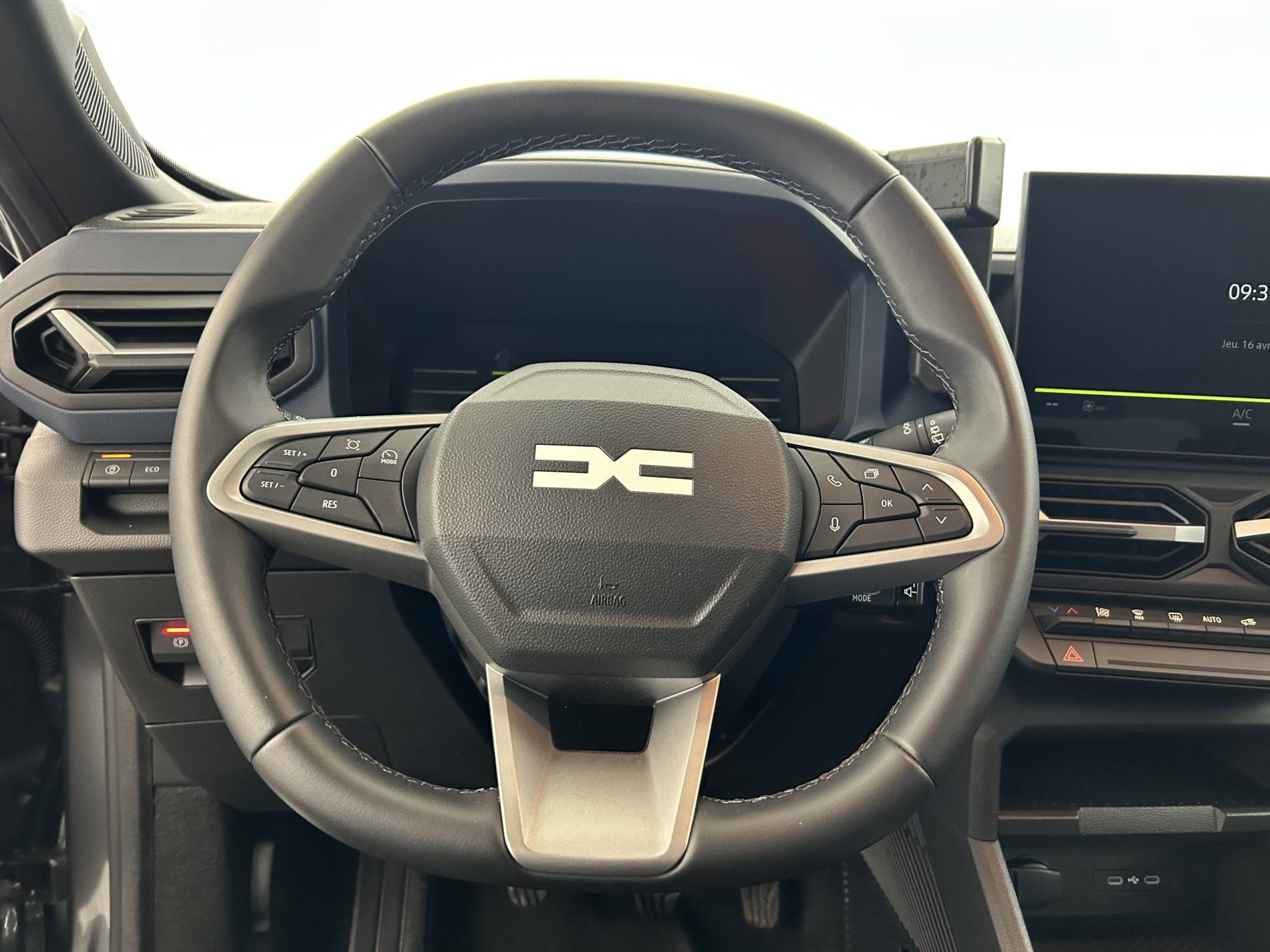 Vente en ligne Dacia Duster  ECO-G 100 au prix de 20 990 €