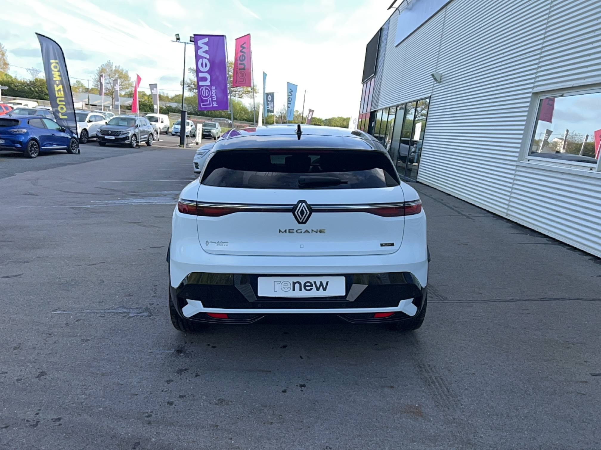 Vente en ligne Renault Megane E-Tech  EV60 220 ch optimum charge au prix de 23 990 €