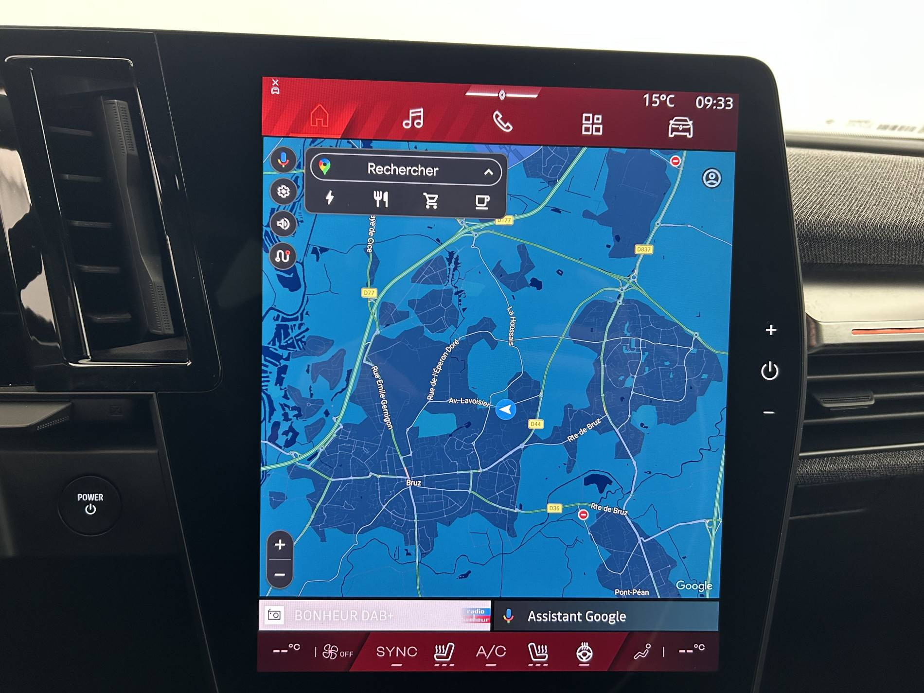 Vente en ligne Renault Scenic E-Tech  220 ch grande autonomie au prix de 37 990 €