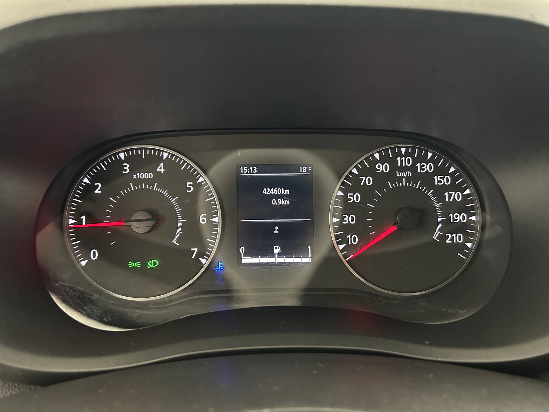 Vente en ligne Renault Master Fourgon MASTER FGN TRAC F3500 L2H2 BLUE DCI 135 au prix de 23 990 €