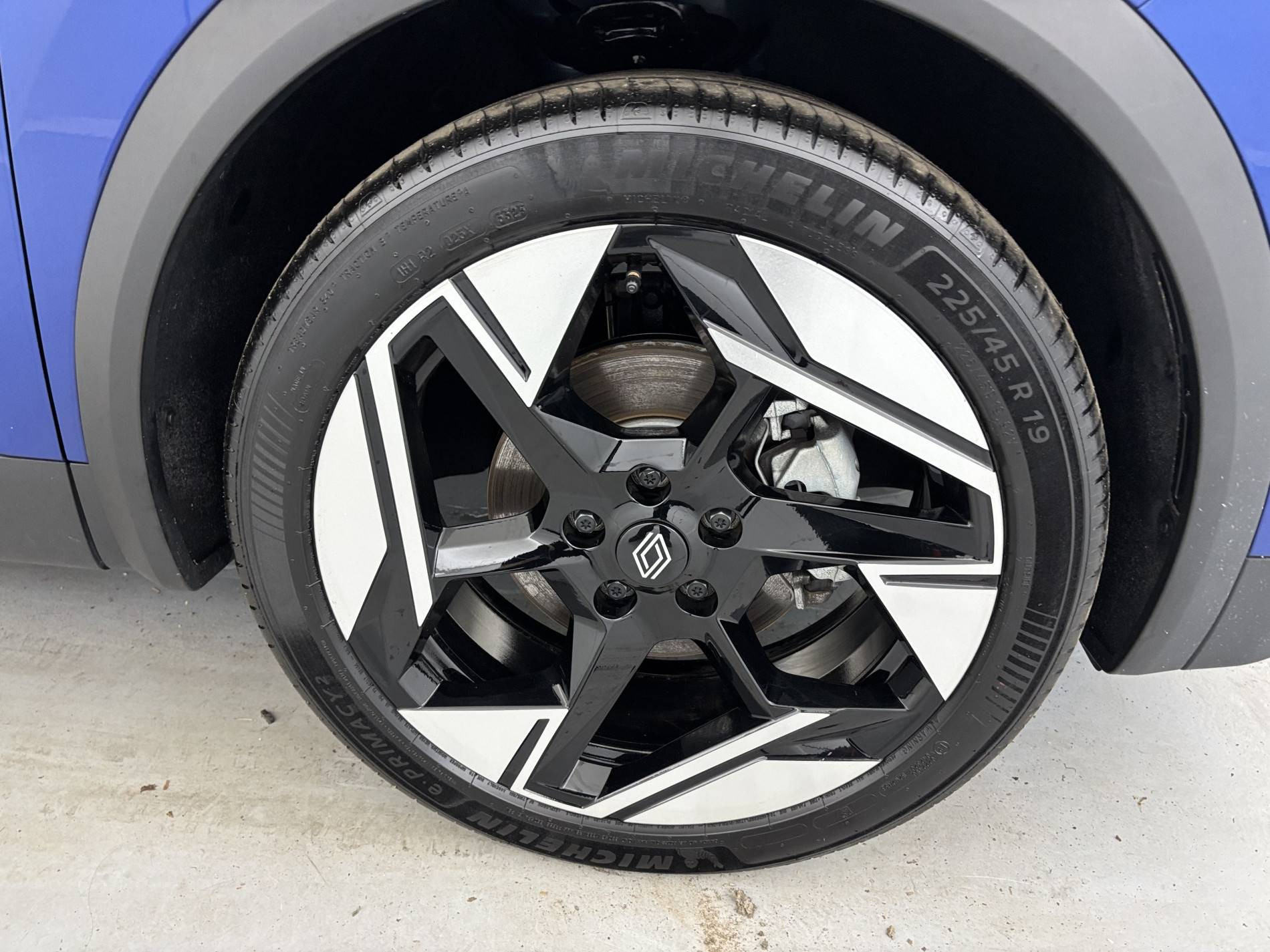 Vente en ligne Renault Symbioz  E-Tech full hybrid 160 ch au prix de 32 490 €