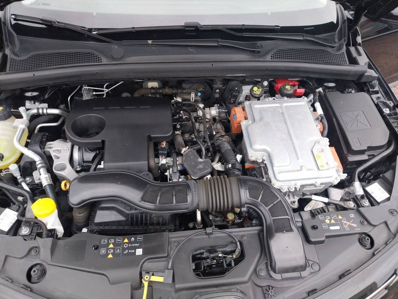 Vente en ligne Renault Clio 5 Clio E-Tech full hybrid 145 au prix de 17 590 €