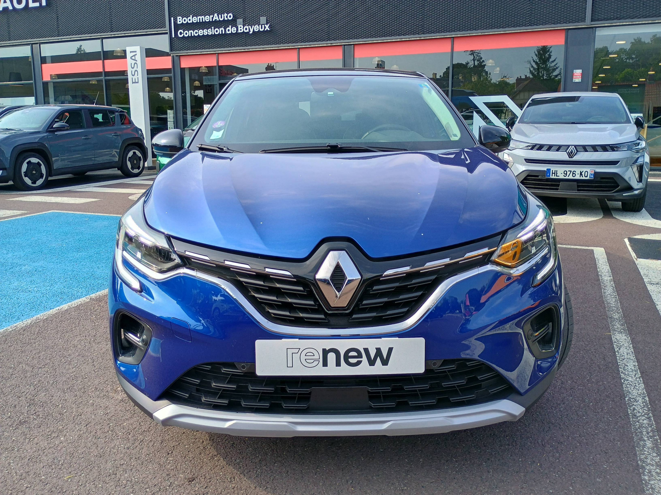 Renault Captur  E-Tech full hybrid 145 occasion de 2023 en vente à Bayeux