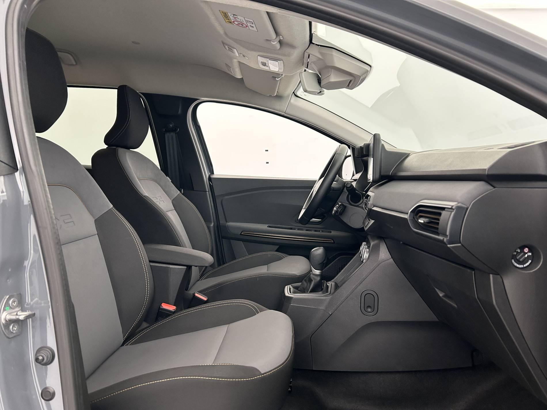 Vente en ligne Dacia Jogger  Hybrid 140 7 places GSR2 au prix de 23 890 €