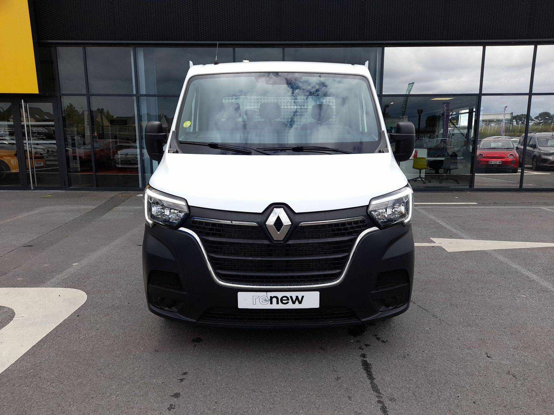 Vente en ligne Renault Master 3 Châssis Cabine MASTER CC PROP RJ3500 L2 PAFC BLUE DCI 130 EURO VI au prix de 33 990 €