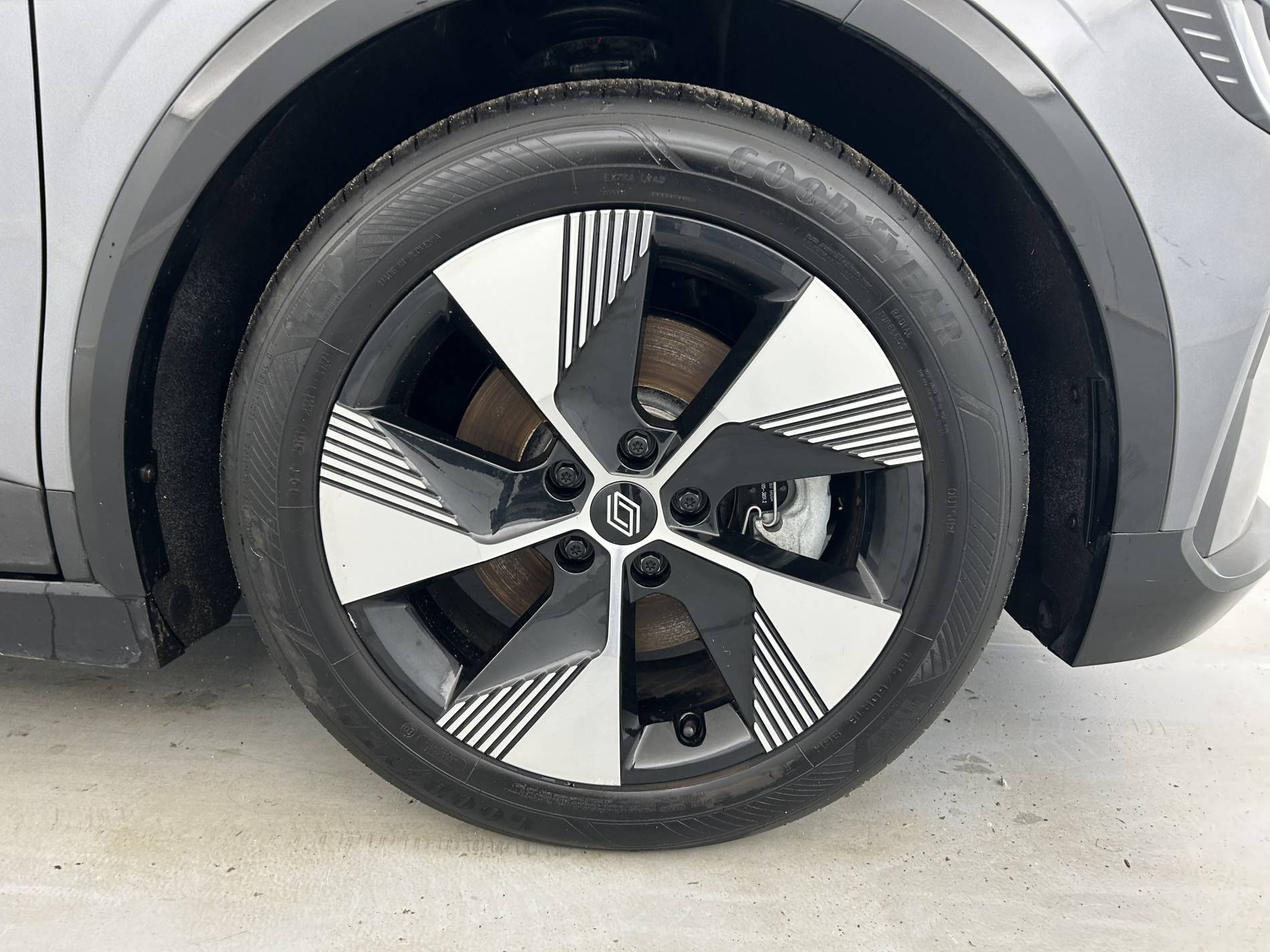 Vente en ligne Renault Megane E-Tech  EV40 130ch standard charge au prix de 19 490 €