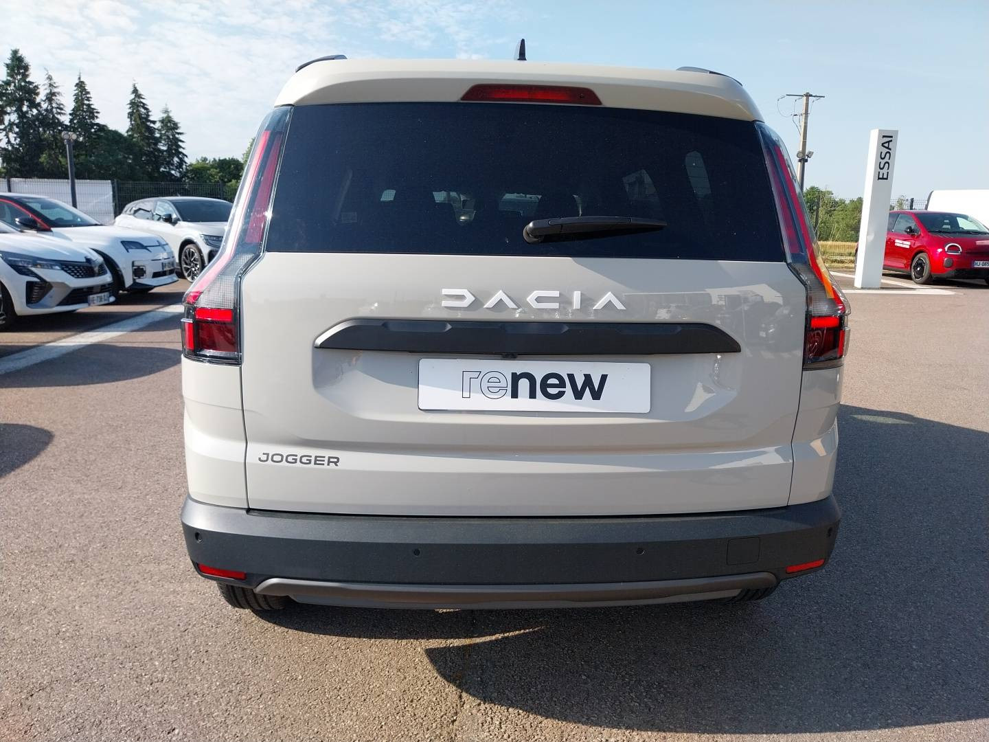 Vente en ligne Dacia Jogger Jogger ECO-G 120 auto 7 pl au prix de 25 350 €