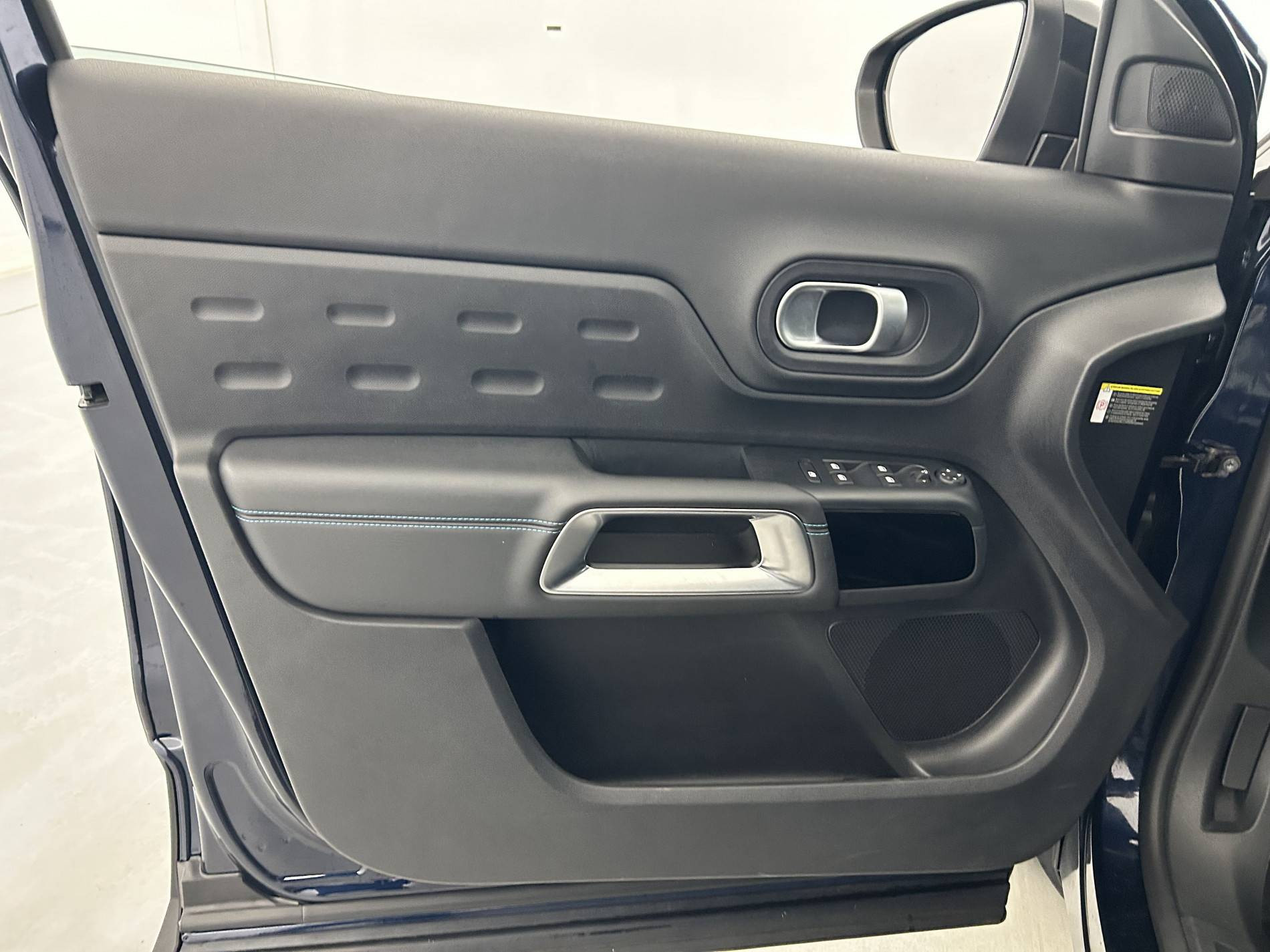 Vente en ligne Citroën C5 Aircross  Hybride Rechargeable 225 S&S e-EAT8 au prix de 20 990 €