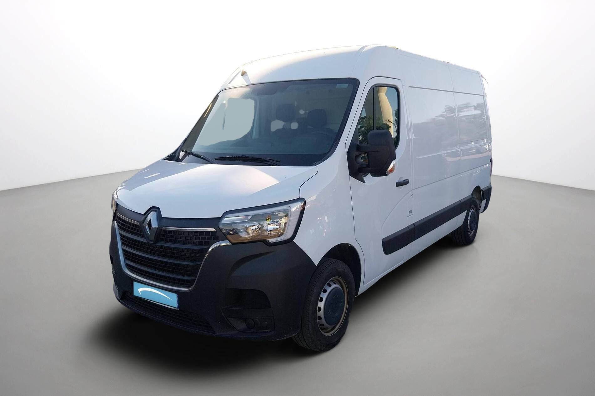 Renault Master Fourgon MASTER FGN TRAC F3500 L2H2 BLUE DCI 135 occasion de 2024 en vente à Lamballe