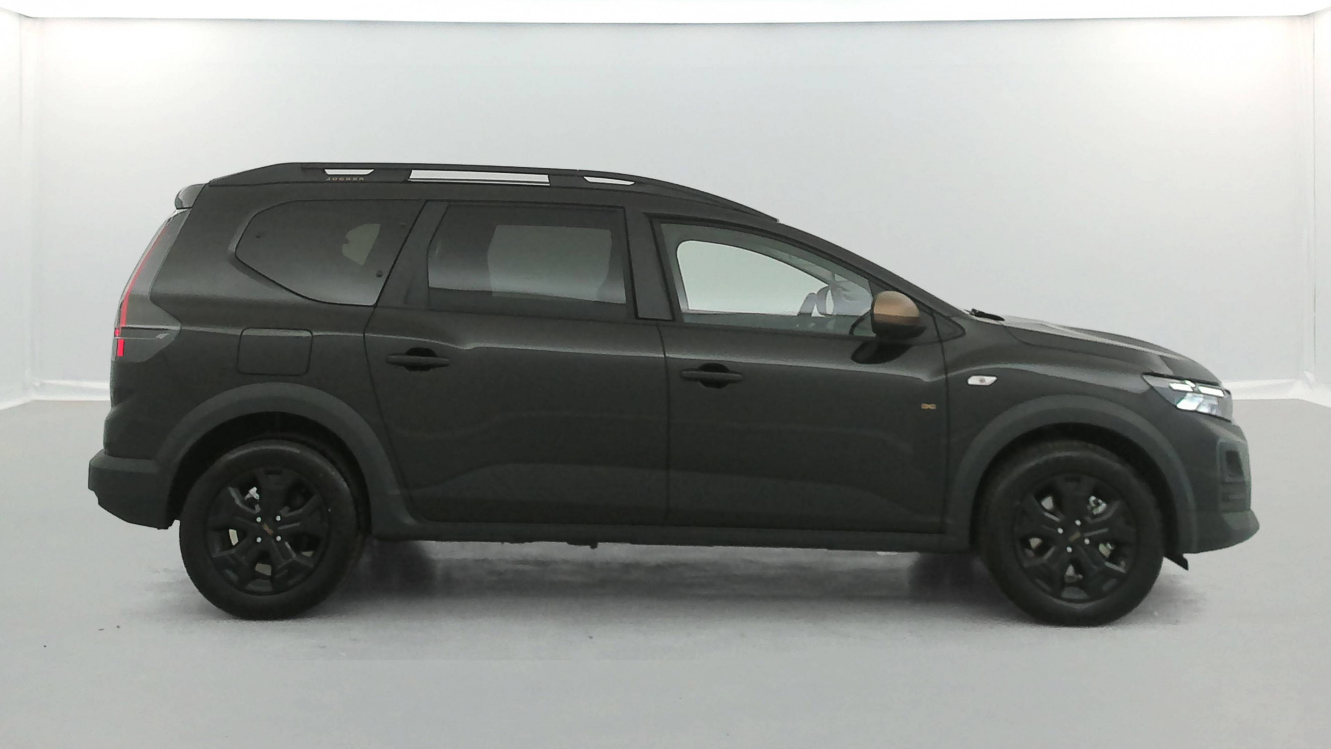 Vente en ligne Dacia Jogger  155 7 pl au prix de 27 940 €