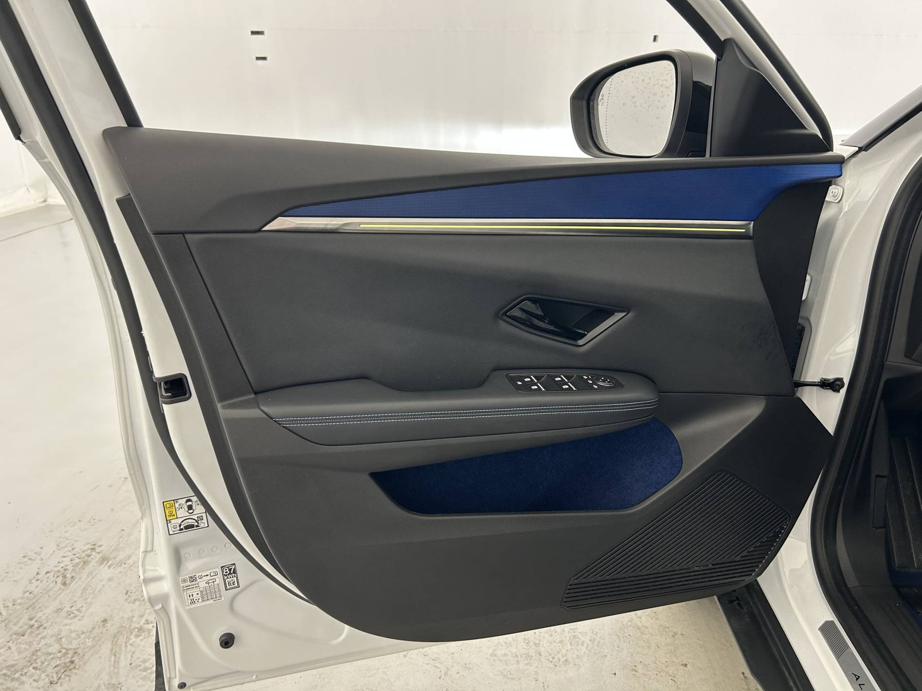 Vente en ligne Renault Scenic E-Tech  220 ch grande autonomie au prix de 39 991 €