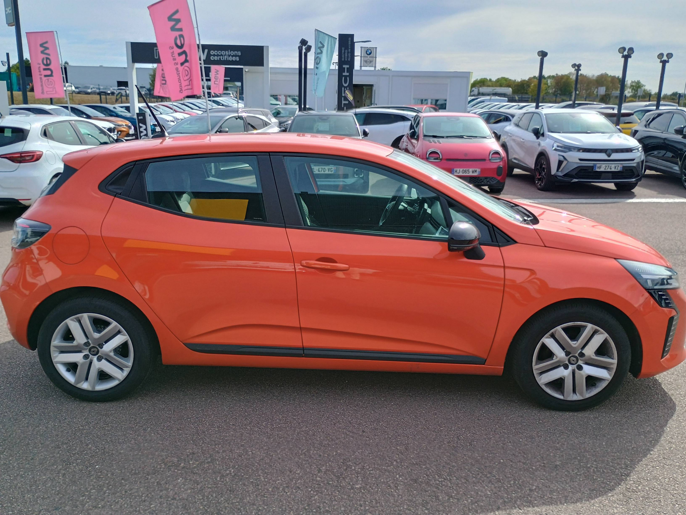 Vente en ligne Renault Clio 5 Clio Eco-G 100 ch GSR2 au prix de 14 291 €