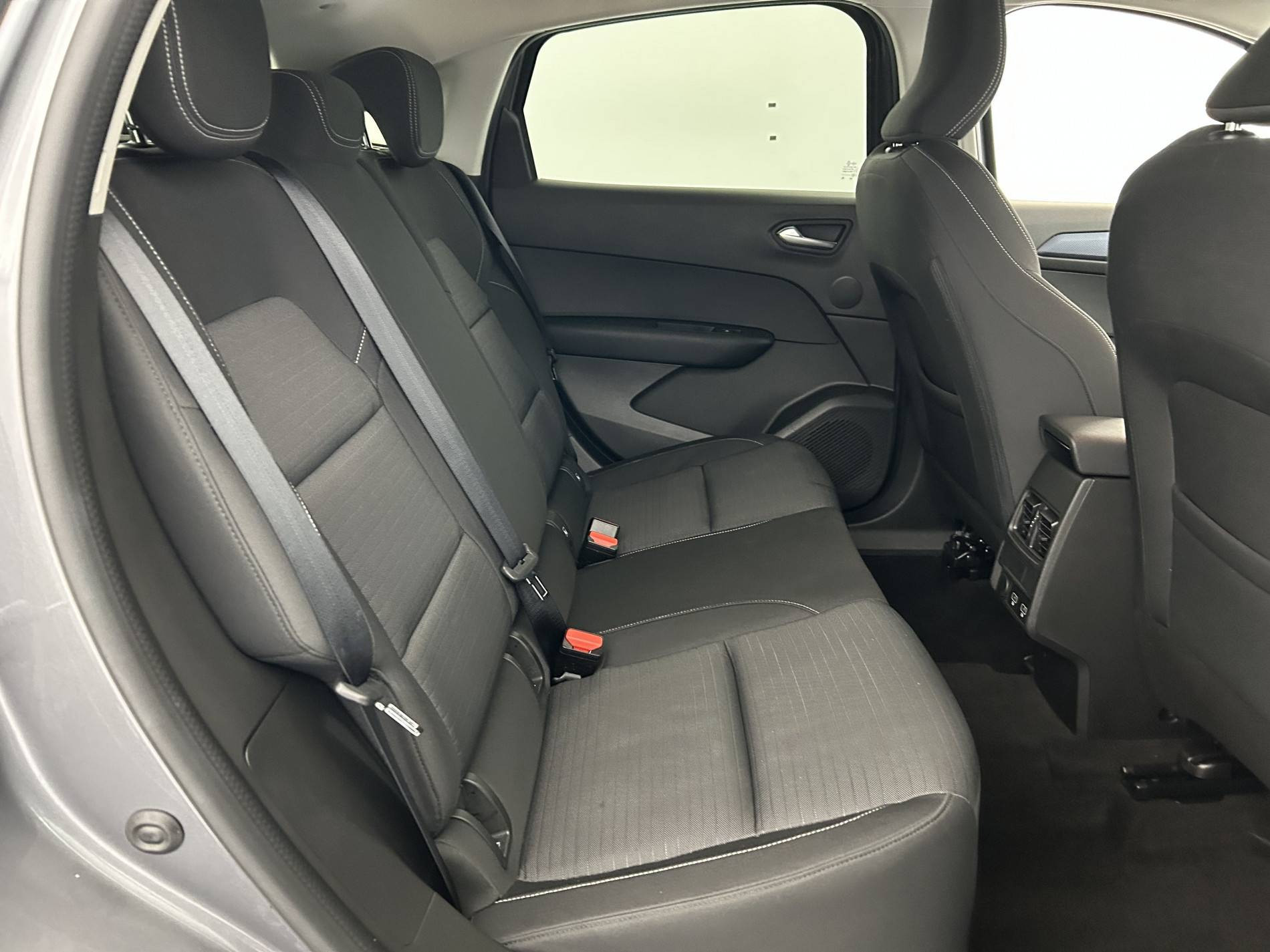 Vente en ligne Renault Arkana  mild hybrid 140 EDC FAP - 22 au prix de 18 790 €