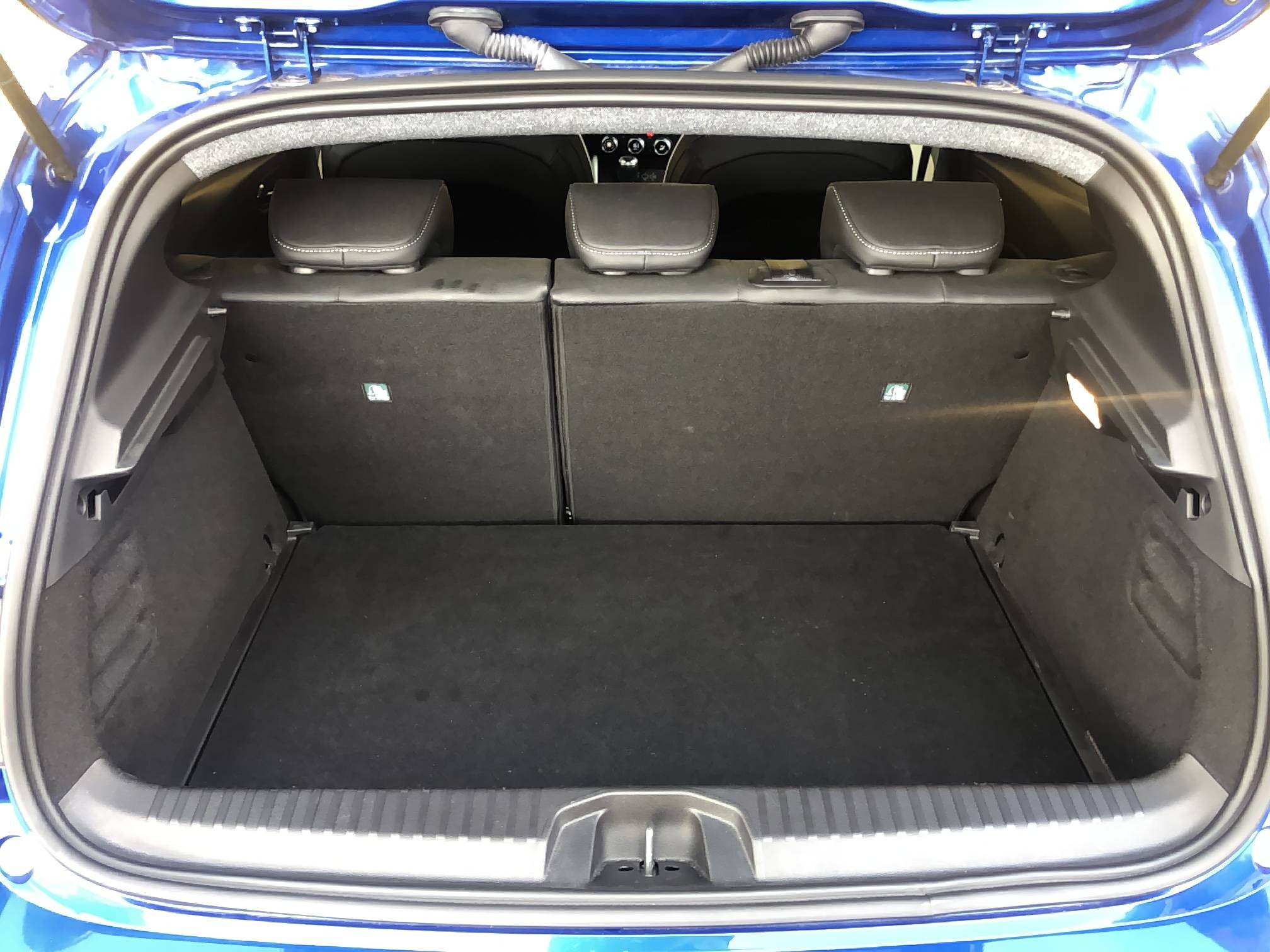 Vente en ligne Renault Clio 5 Clio TCe 90 au prix de 16 490 €