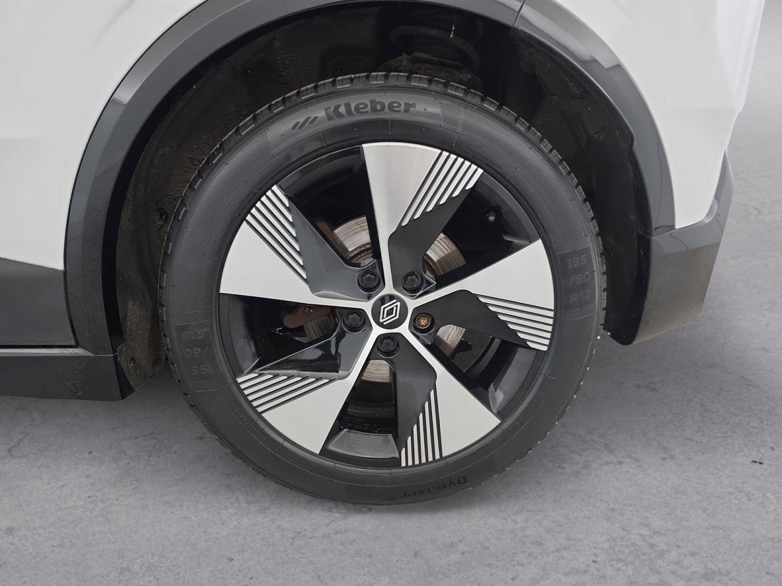 Vente en ligne Renault Megane E-Tech  EV40 130ch standard charge au prix de 18 990 €