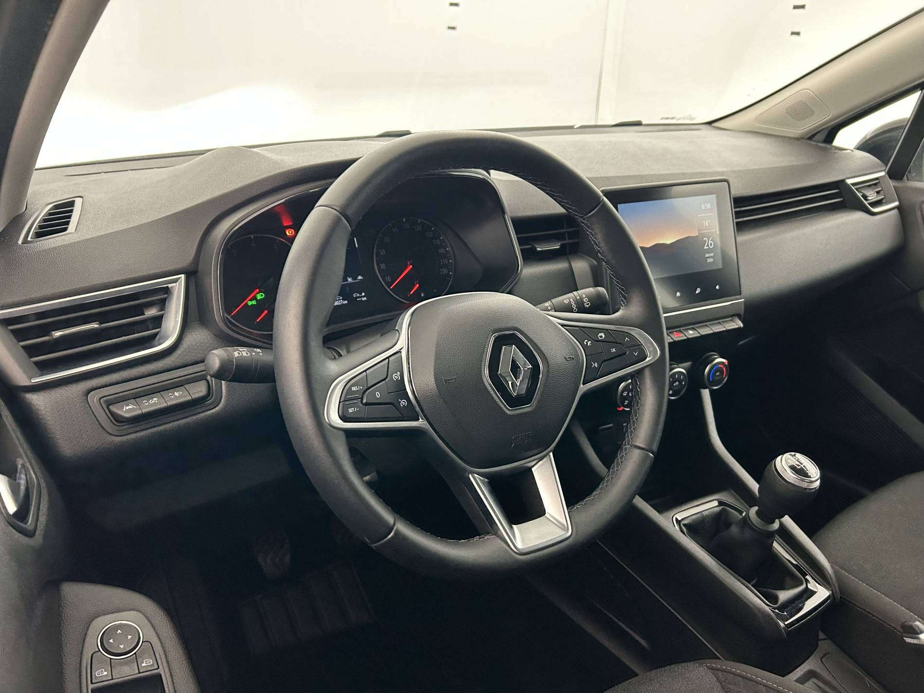 Vente en ligne Renault Clio 5 Clio TCe 90 au prix de 13 480 €