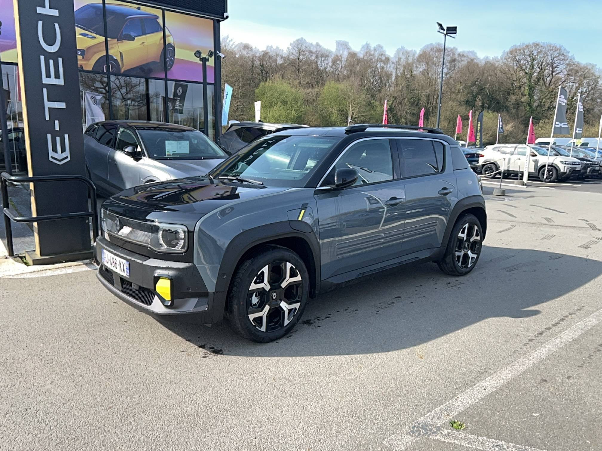 Renault R4 E-Tech  150 ch autonomie confort occasion de 2026 en vente à Guingamp