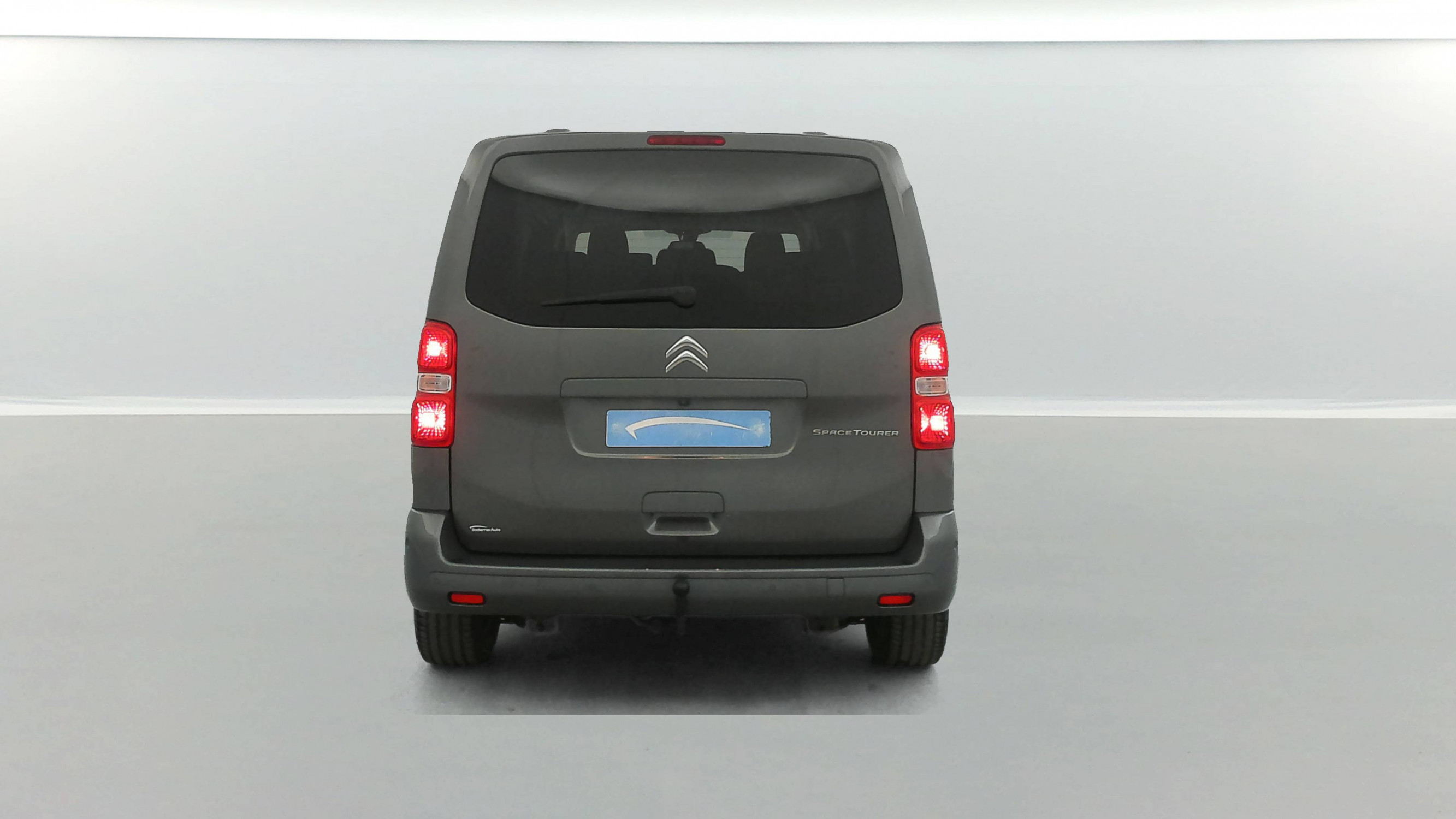 Vente en ligne Citroën Spacetourer Spacetourer M BlueHDi 100 BVM6 au prix de 24 490 €