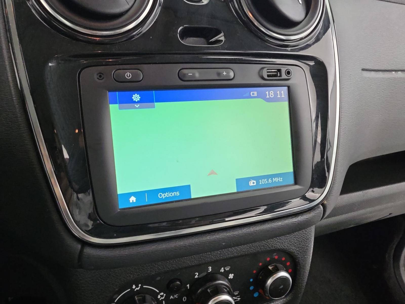 Vente en ligne Dacia Lodgy  Blue dCi 115 7 places au prix de 16 890 €