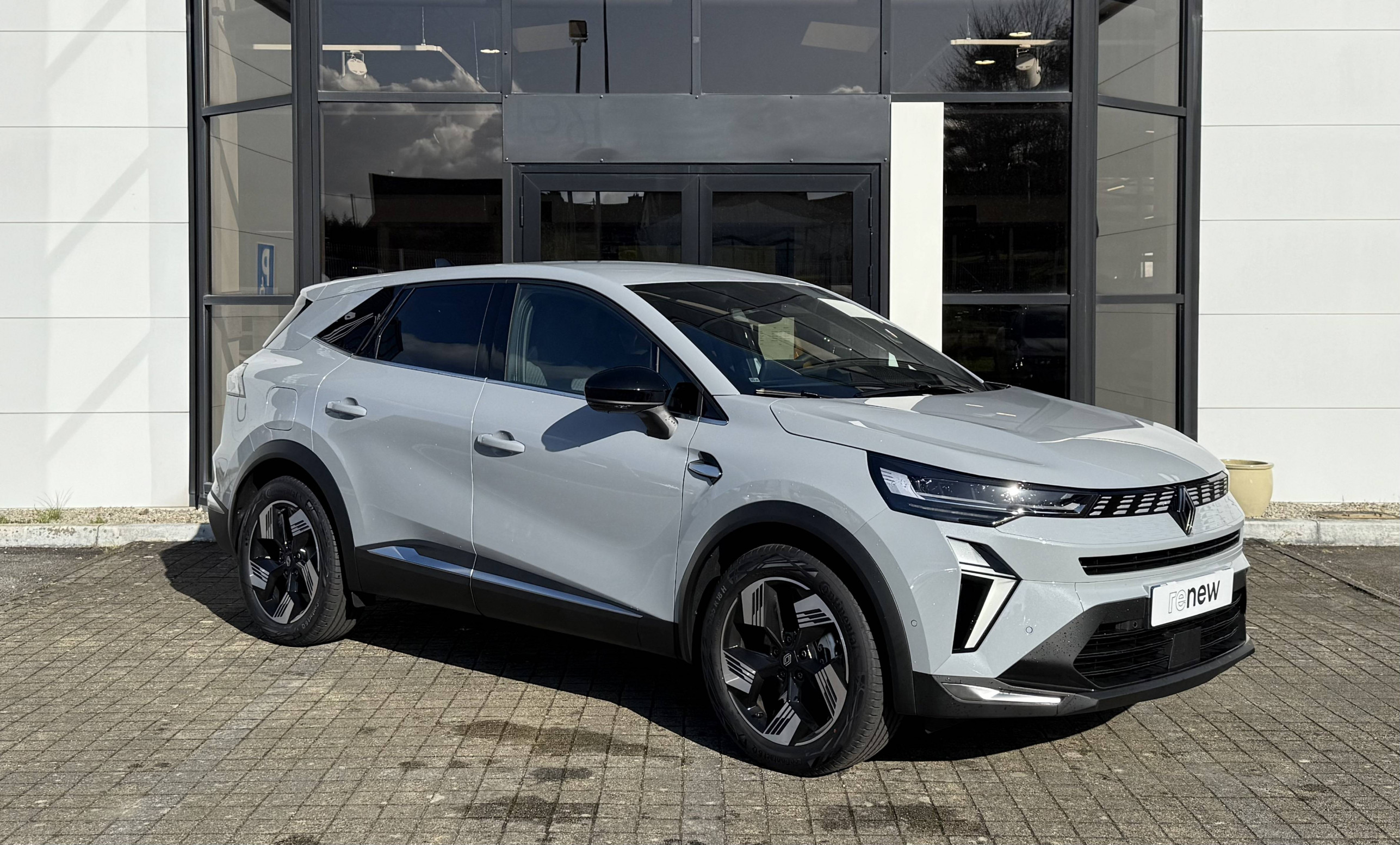Vente en ligne Renault Symbioz  E-Tech full hybrid 160 ch au prix de 35 400 €