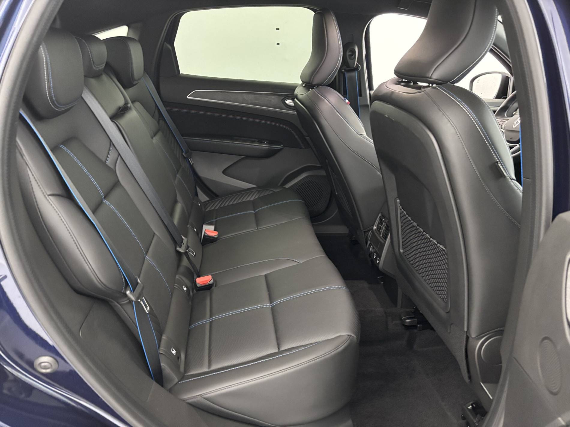 Vente en ligne Renault Arkana  E-Tech full hybrid 145 GSR2 au prix de 28 900 €