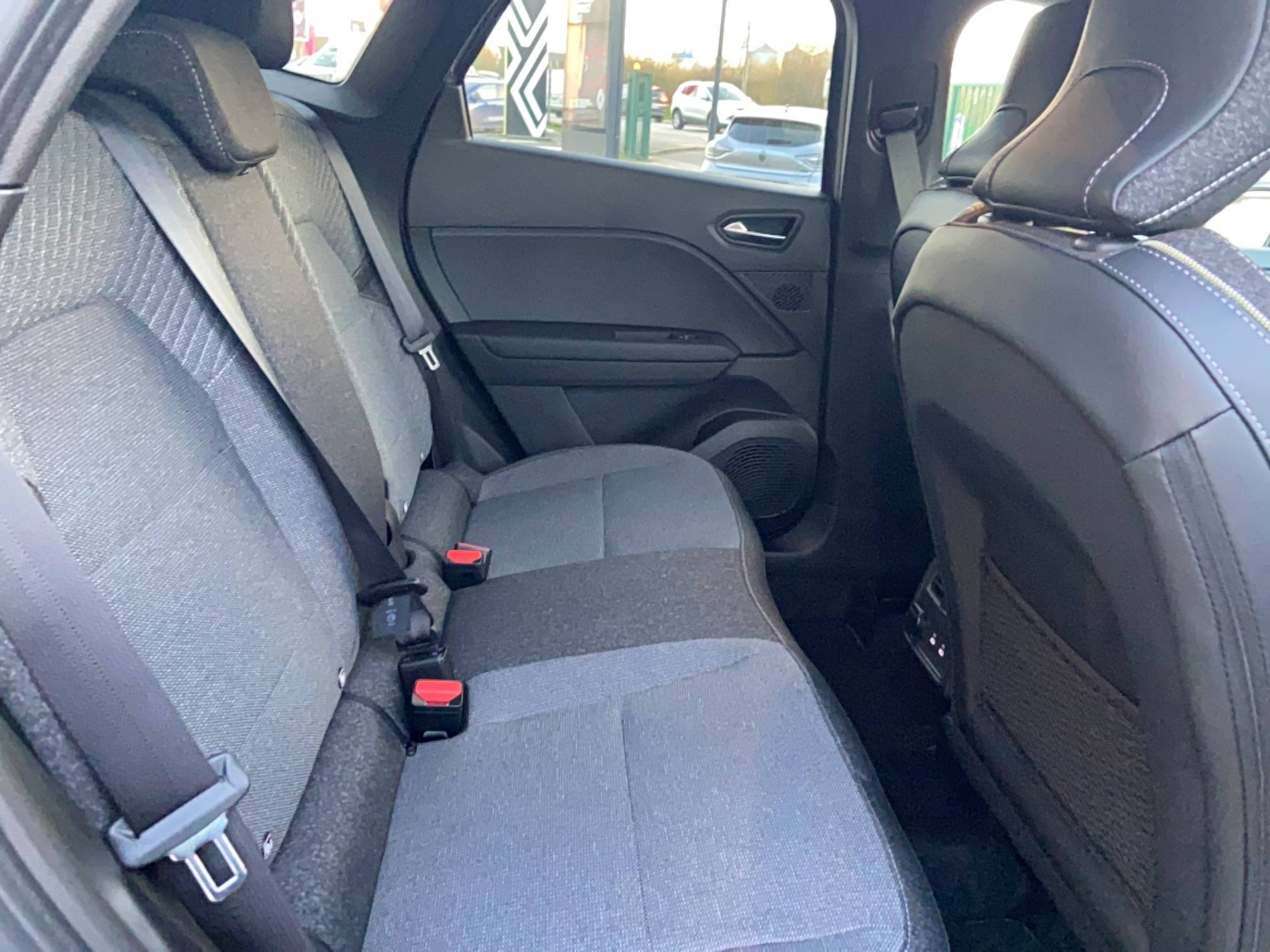 Vente en ligne Renault Symbioz  E-Tech full hybrid 160 ch au prix de 33 990 €