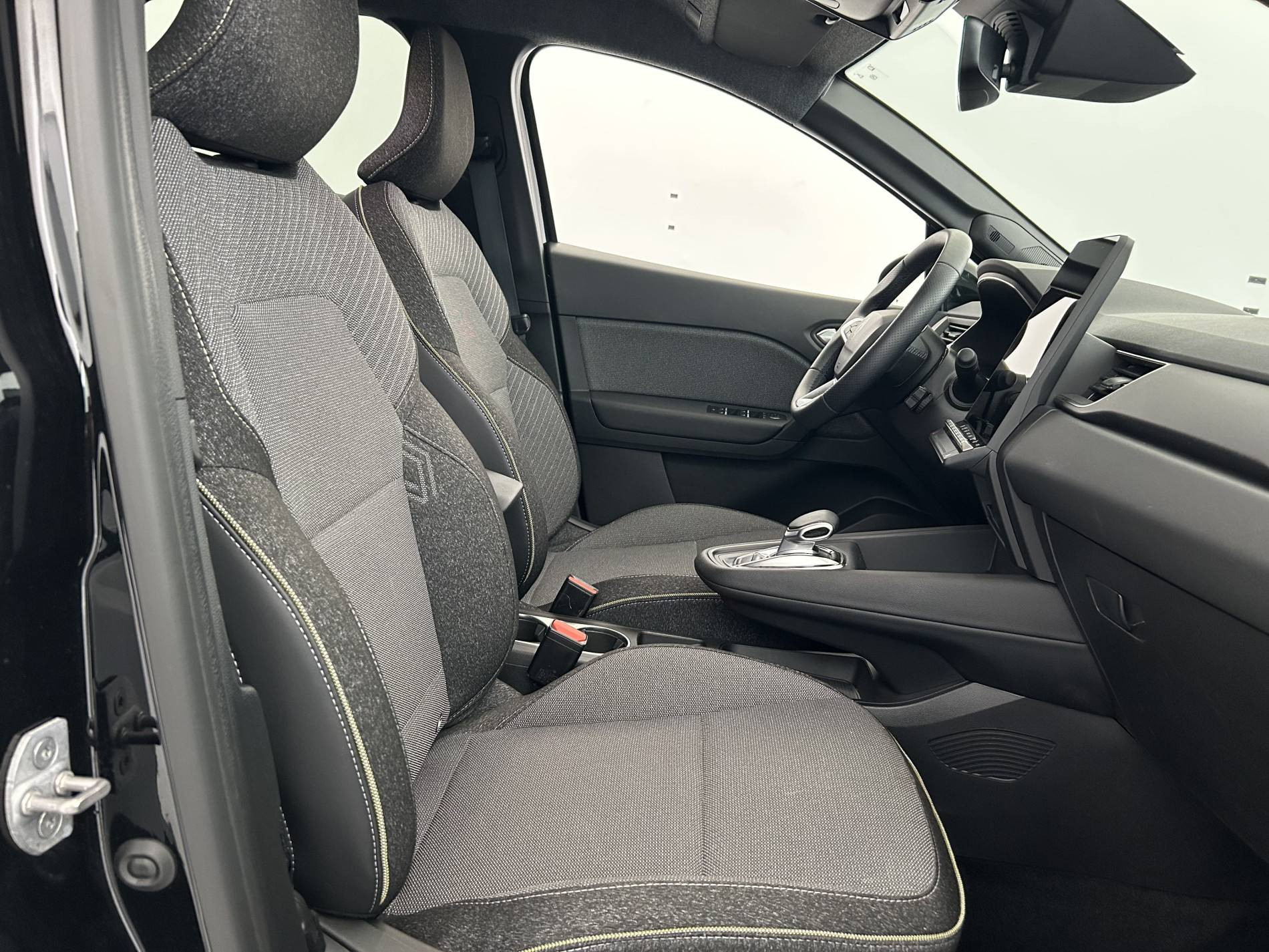 Vente en ligne Renault Symbioz  E-Tech full hybrid 145 au prix de 26 911 €