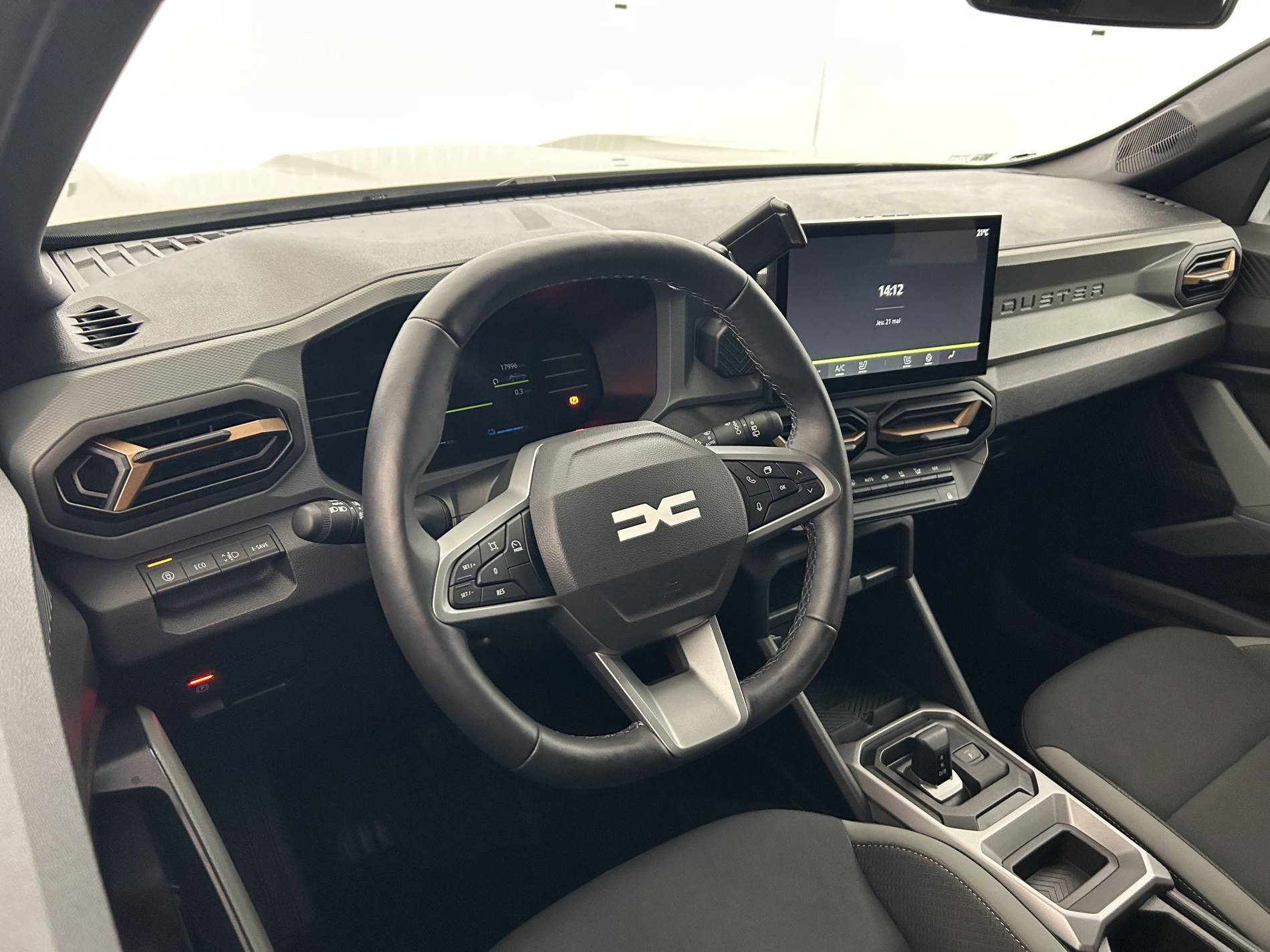 Vente en ligne Dacia Duster  Hybrid 140 au prix de 26 480 €
