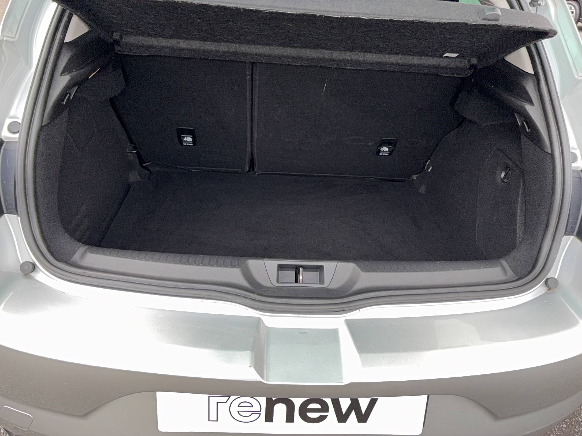 Vente en ligne Renault Megane 4 Mégane IV Berline Blue dCi 115 EDC au prix de 14 490 €