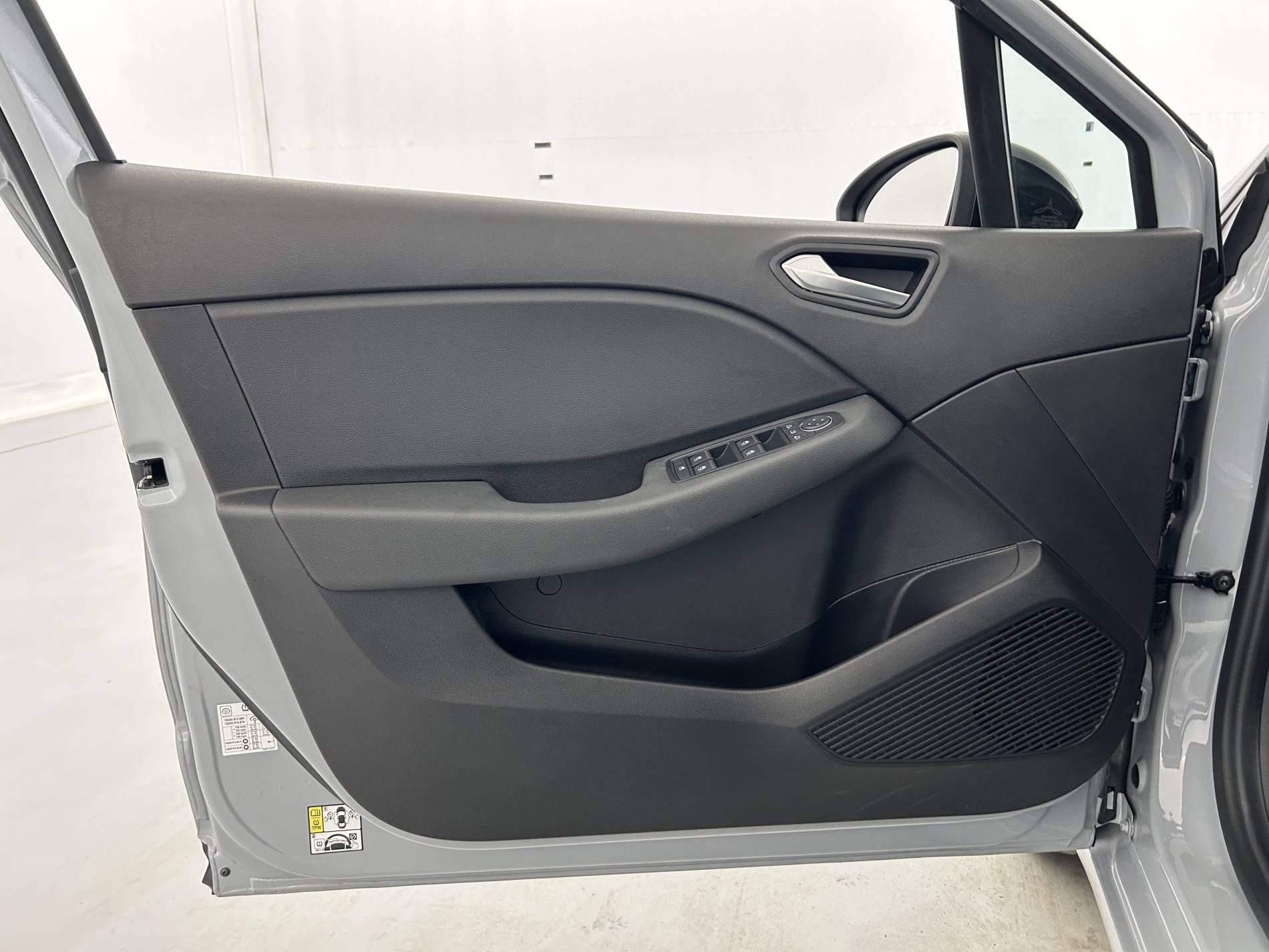 Vente en ligne Renault Clio 5 Clio TCe 90 au prix de 15 490 €